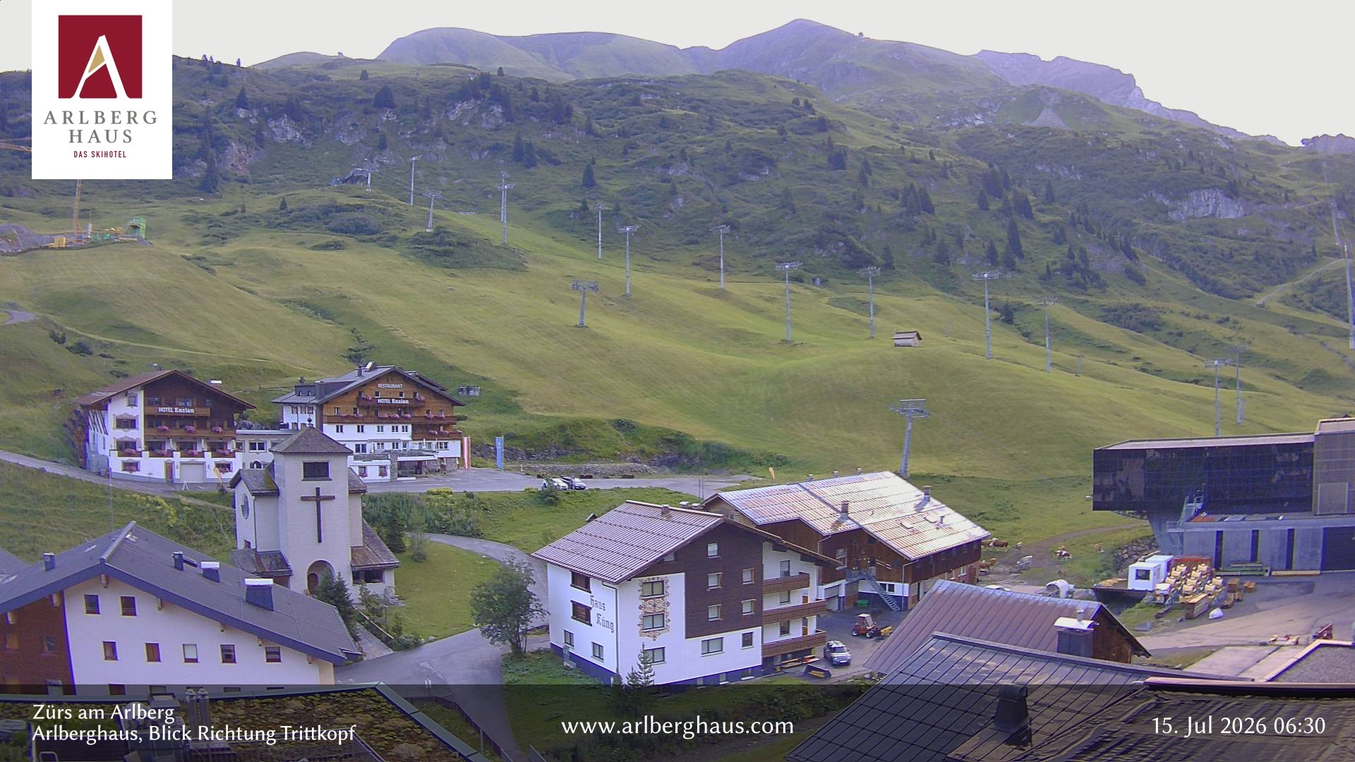 Archived image Webcam Arlberghaus at Zuers