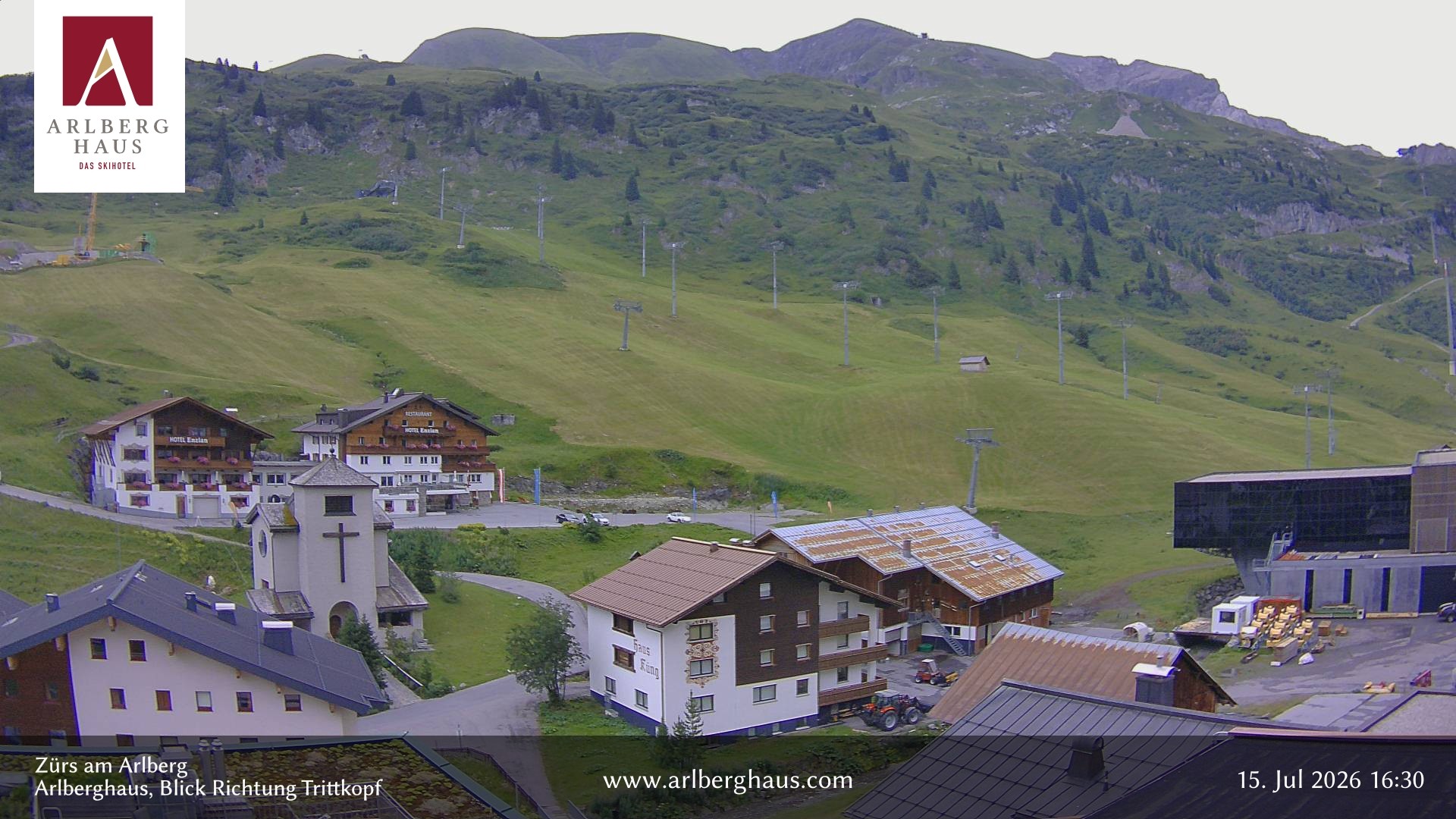 Archived image Webcam Arlberghaus at Zuers