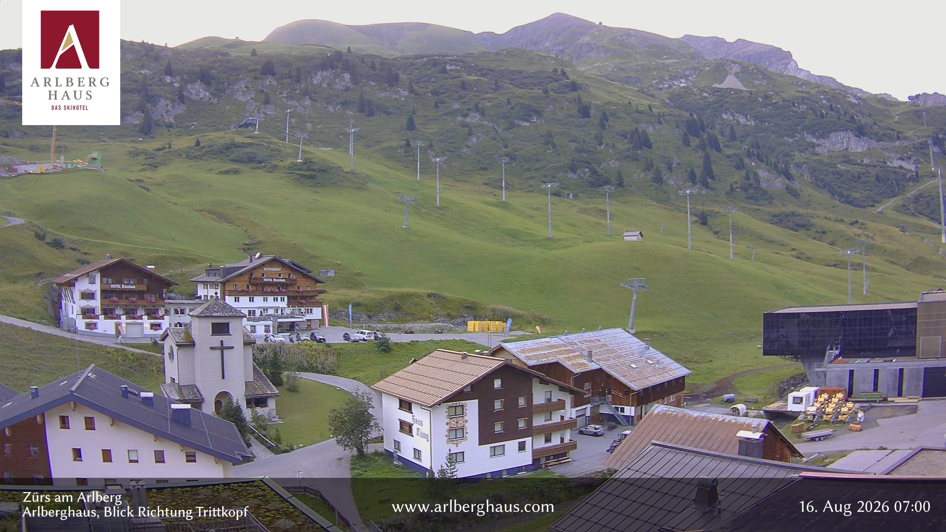 Archived image Webcam Arlberghaus at Zuers