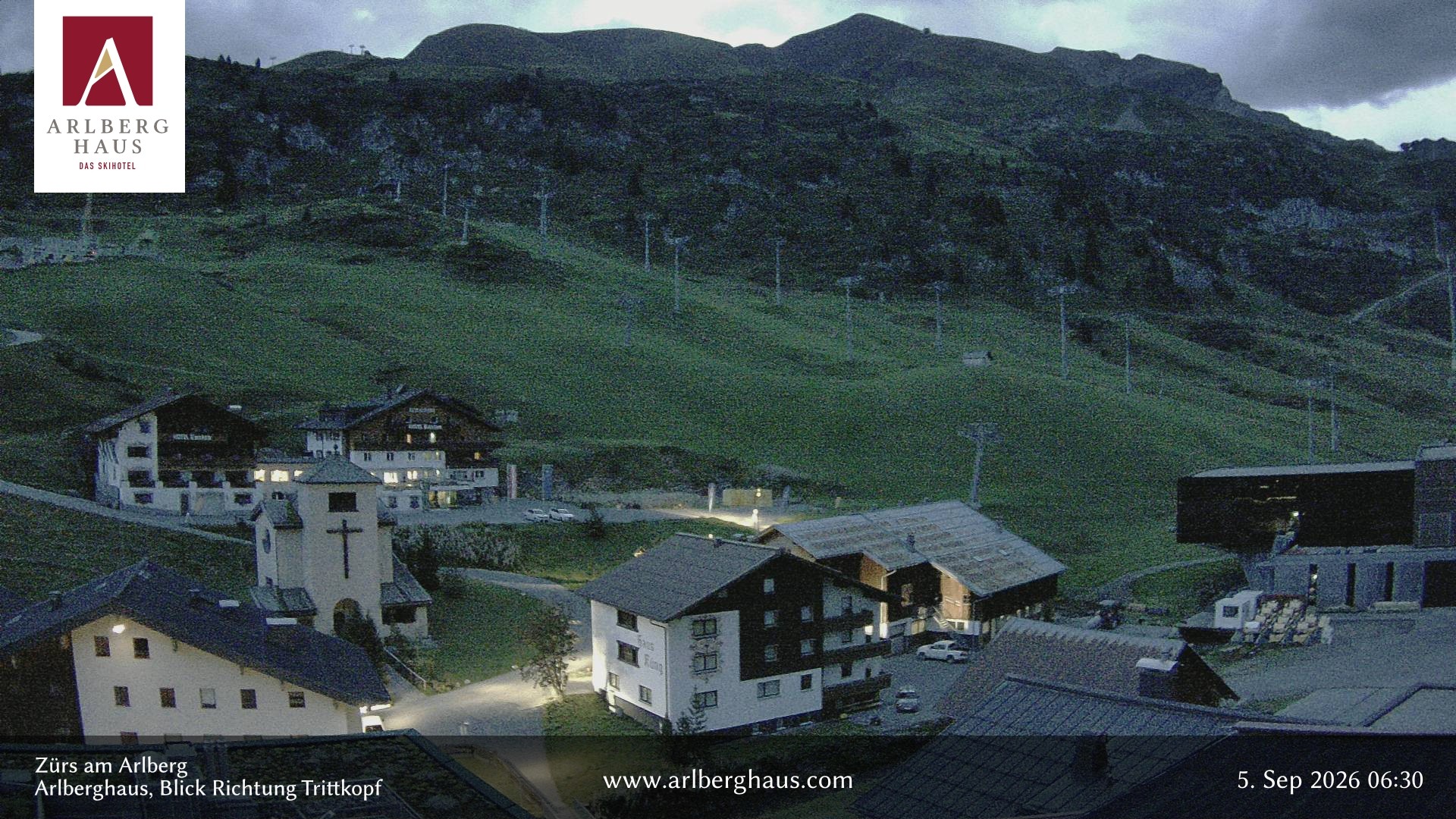 Archiv Foto Webcam Zürs: Hotel Arlberghaus