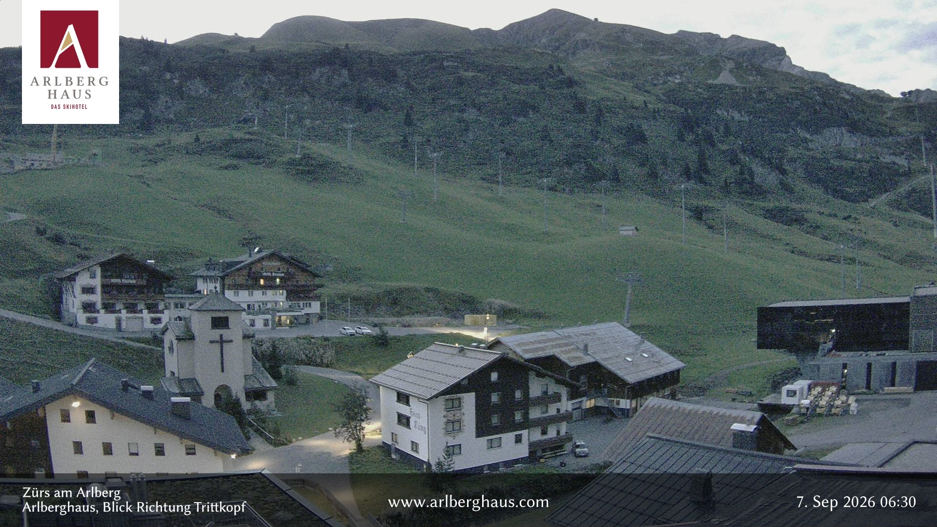 Archiv Foto Webcam Zürs: Hotel Arlberghaus