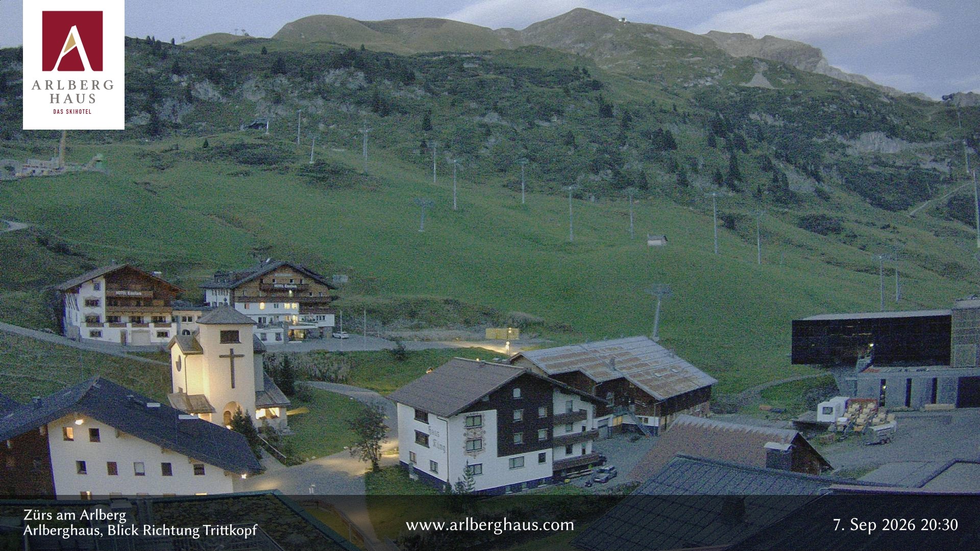 Archiv Foto Webcam Zürs: Hotel Arlberghaus