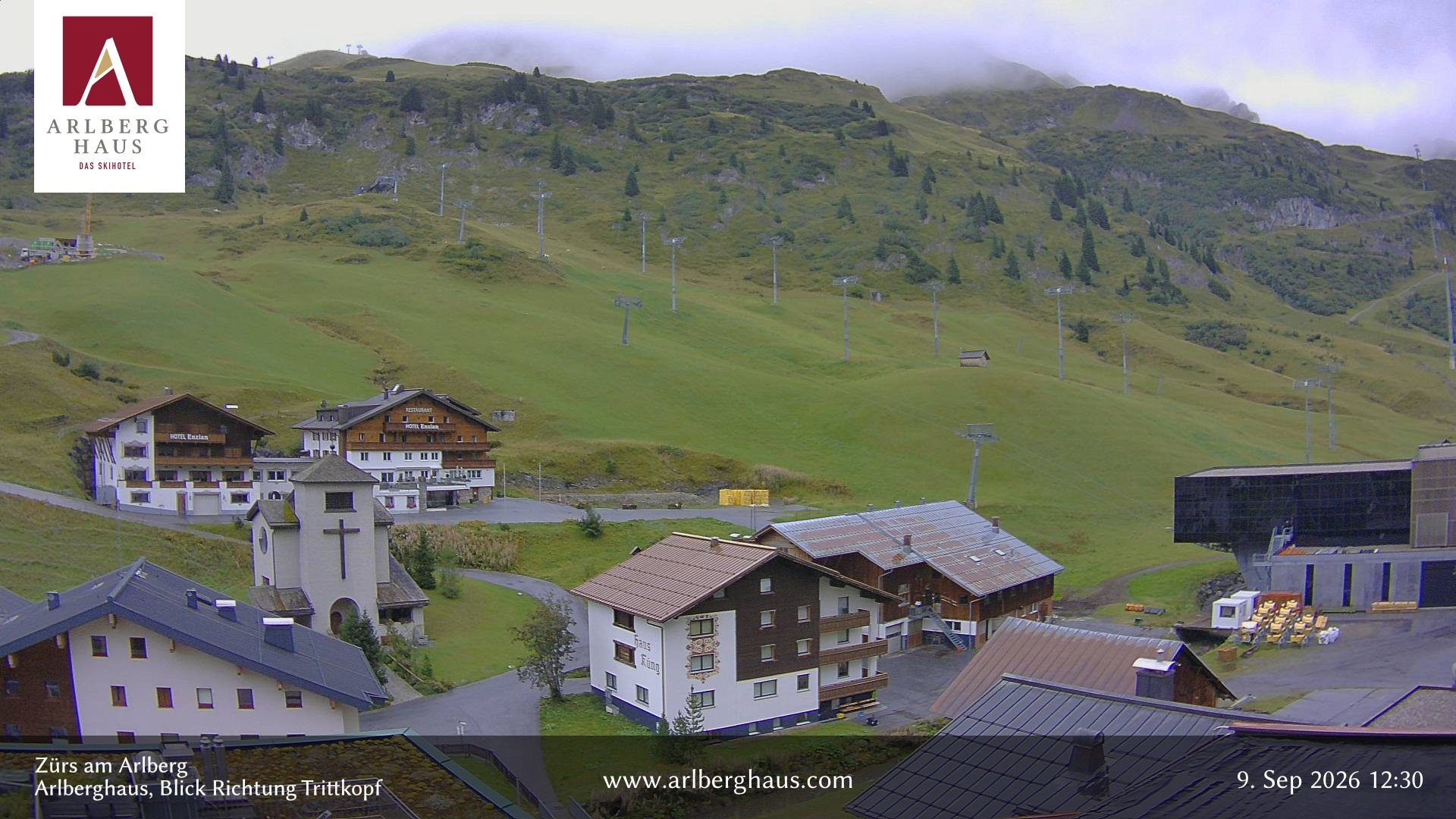 Archiv Foto Webcam Zürs: Hotel Arlberghaus