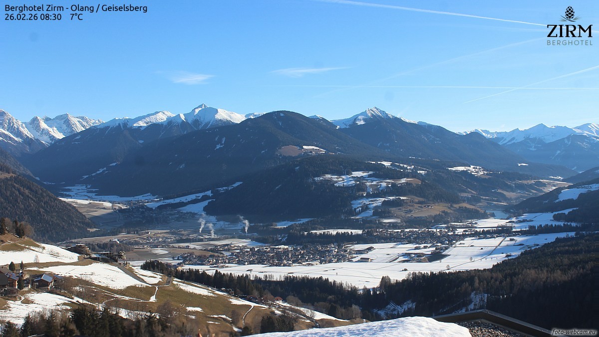 Archived image Webcam Hotel Zirm, South Tyrol