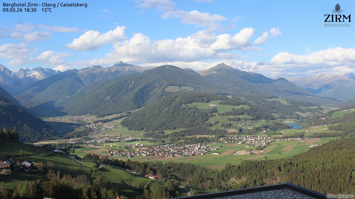 Archiv Foto Webcam Berghotel Zirm am Kronplatz