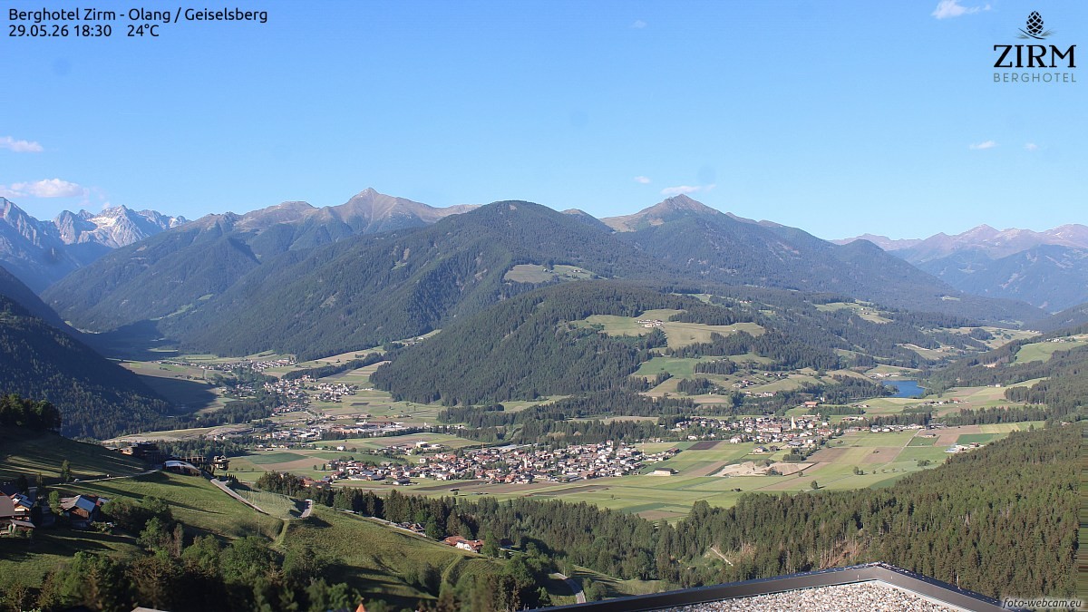 Archiv Foto Webcam Berghotel Zirm am Kronplatz
