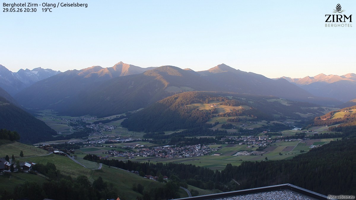 Archiv Foto Webcam Berghotel Zirm am Kronplatz