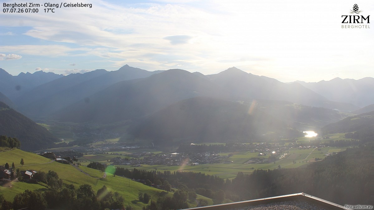 Archiv Foto Webcam Berghotel Zirm am Kronplatz