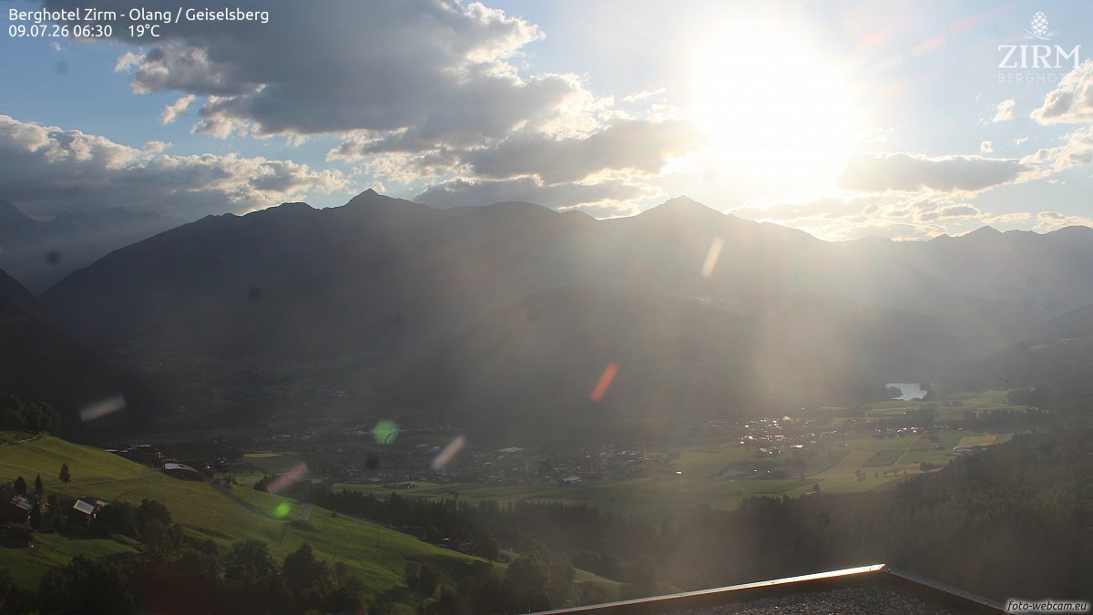 Archiv Foto Webcam Berghotel Zirm am Kronplatz