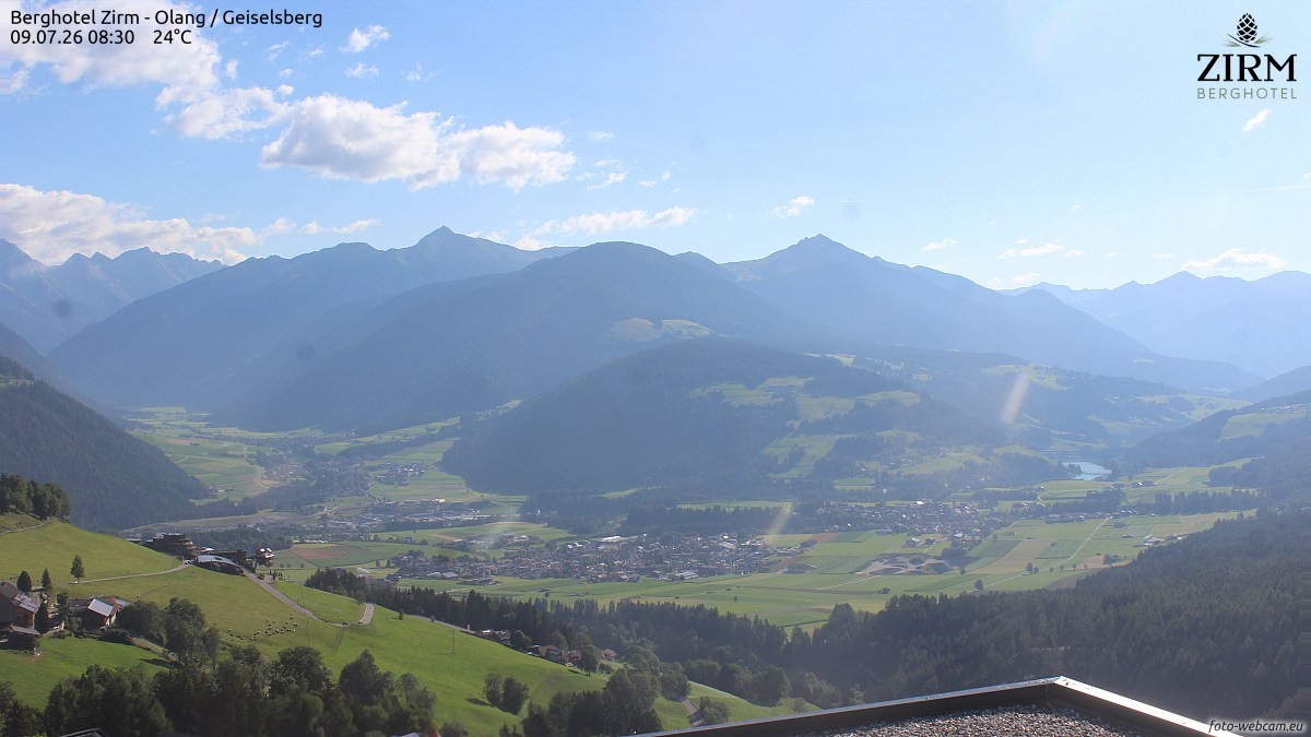 Archiv Foto Webcam Berghotel Zirm am Kronplatz