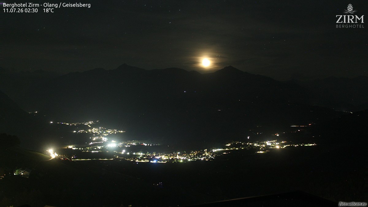 Archiv Foto Webcam Berghotel Zirm am Kronplatz