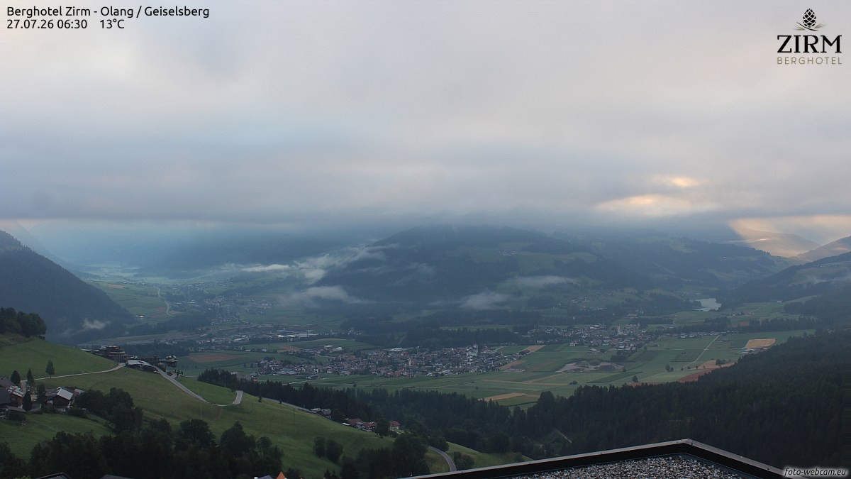 Archiv Foto Webcam Berghotel Zirm am Kronplatz