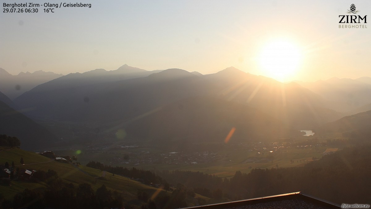 Archiv Foto Webcam Berghotel Zirm am Kronplatz
