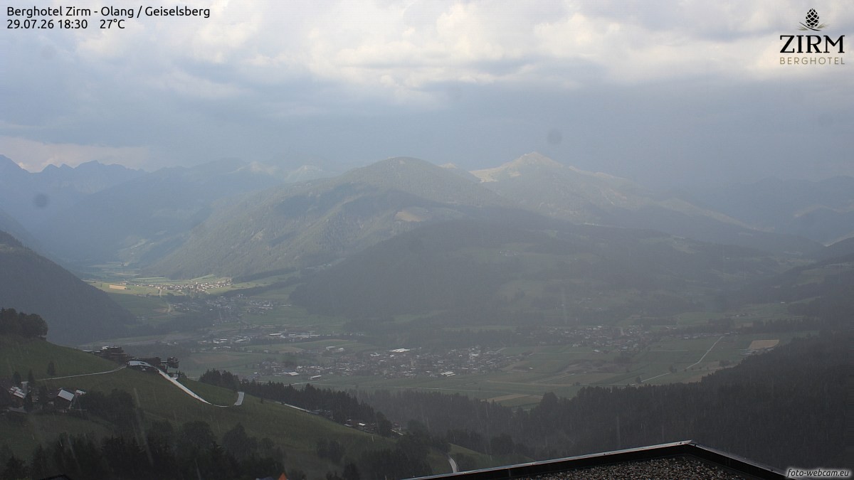 Archiv Foto Webcam Berghotel Zirm am Kronplatz