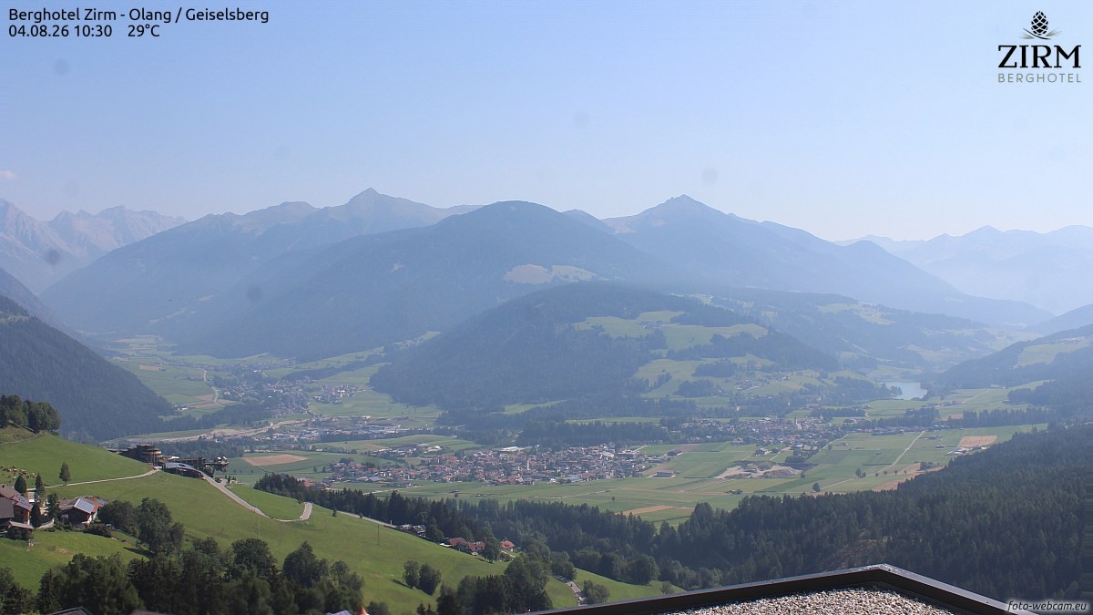 Archived image Webcam Hotel Zirm, South Tyrol