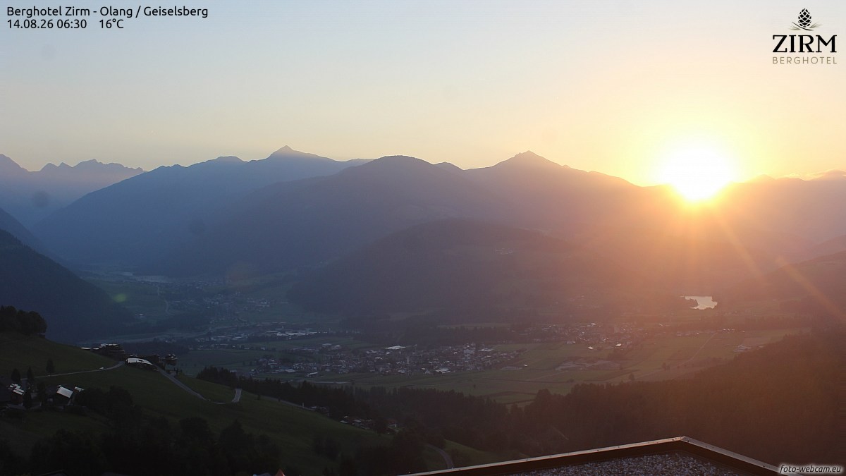 Archiv Foto Webcam Berghotel Zirm am Kronplatz