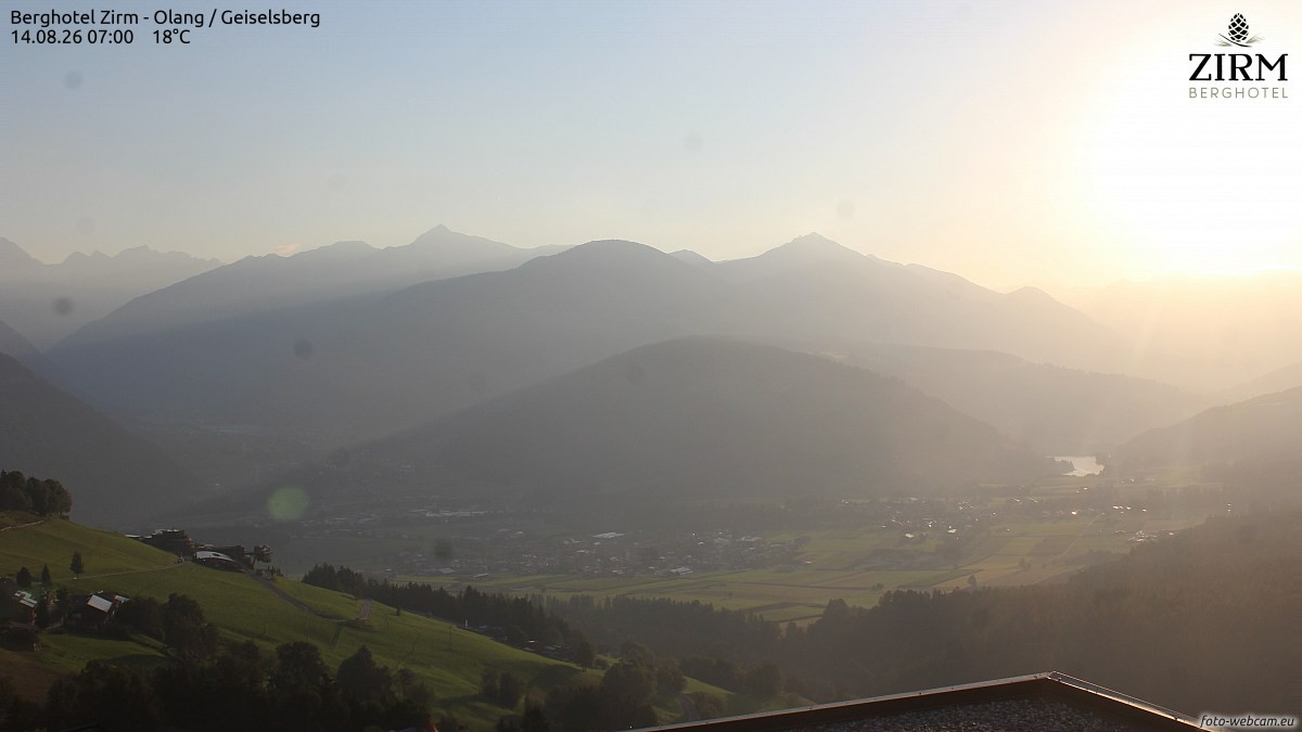 Archiv Foto Webcam Berghotel Zirm am Kronplatz