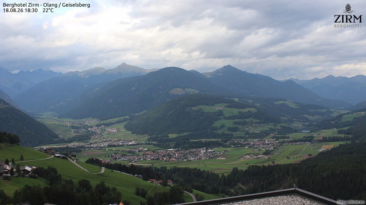 Archiv Foto Webcam Berghotel Zirm am Kronplatz