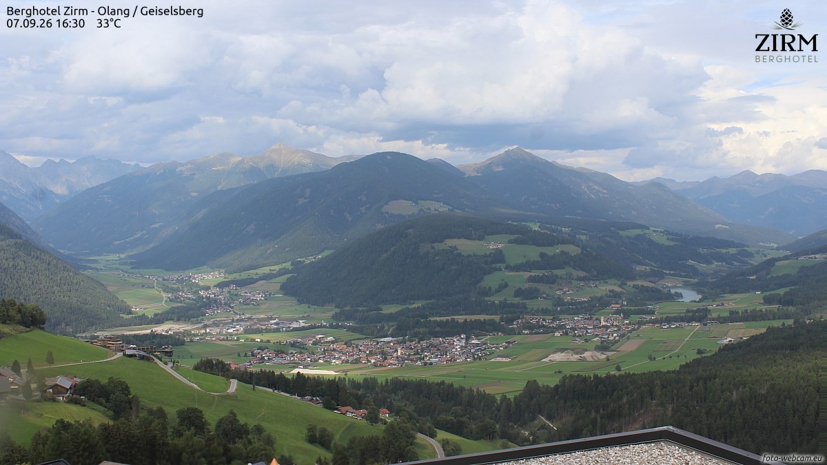 Archiv Foto Webcam Berghotel Zirm am Kronplatz