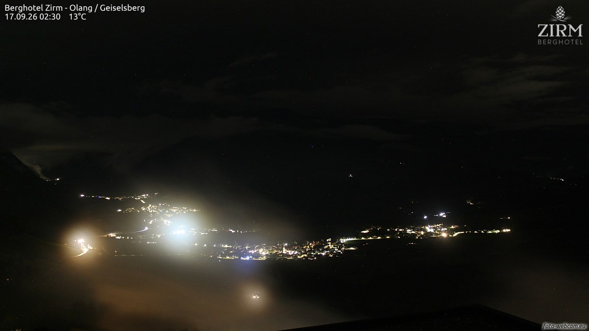 Archived image Webcam Hotel Zirm, South Tyrol