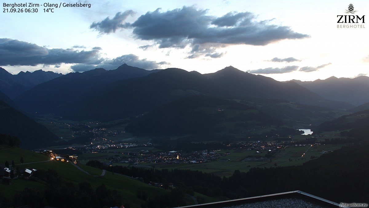 Archiv Foto Webcam Berghotel Zirm am Kronplatz