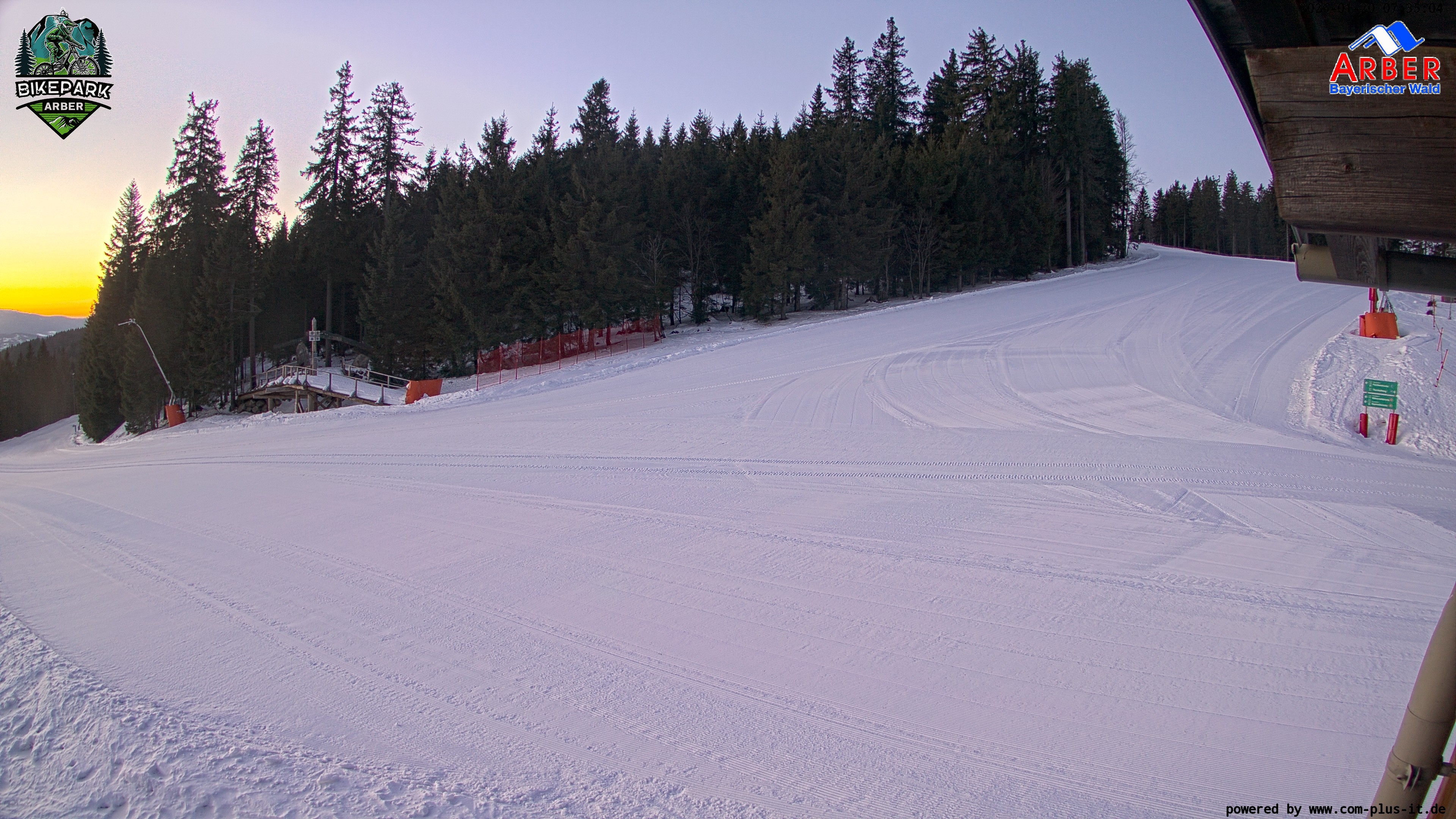 Archiv Foto Webcam ArBär Kinderland des Skigebiets am Arber