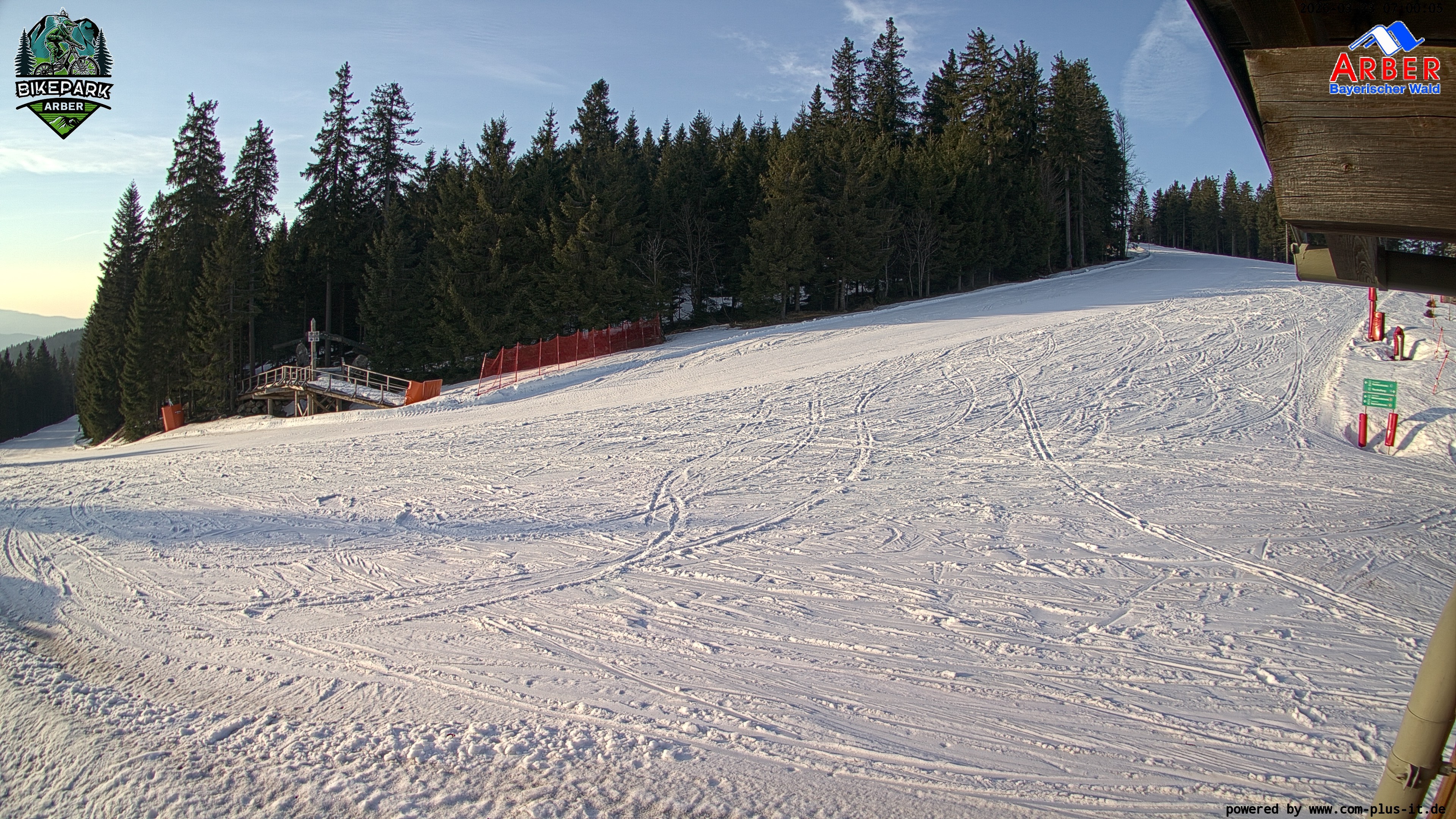 Archiv Foto Webcam ArBär Kinderland des Skigebiets am Arber