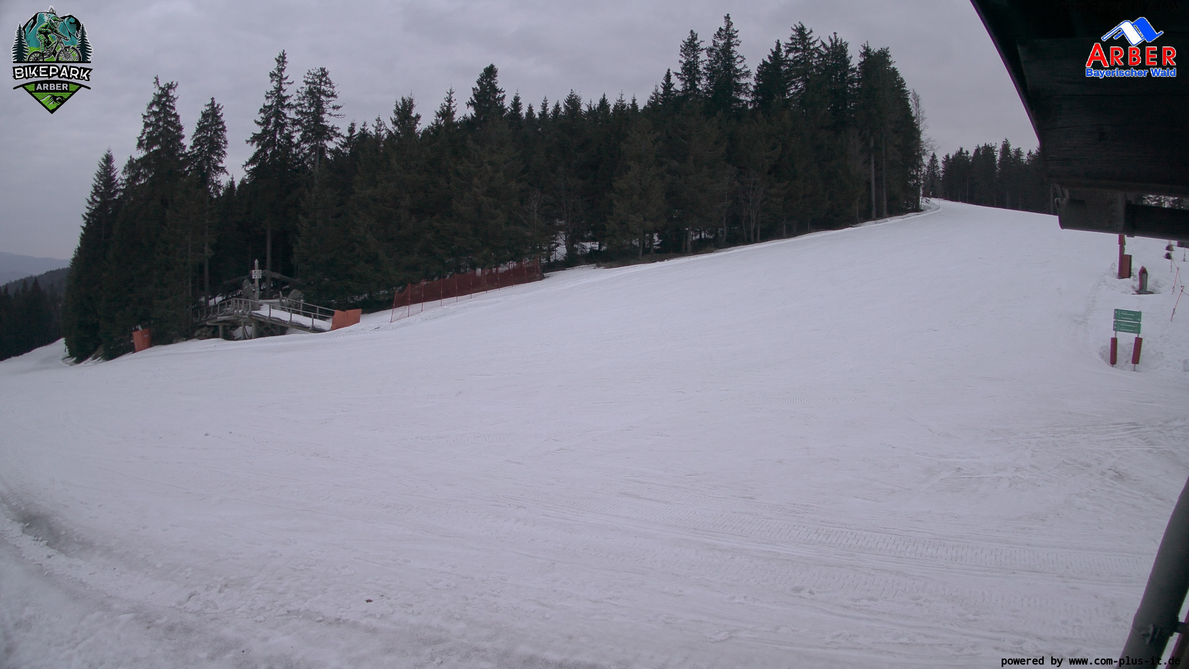 Archiv Foto Webcam ArBär Kinderland des Skigebiets am Arber
