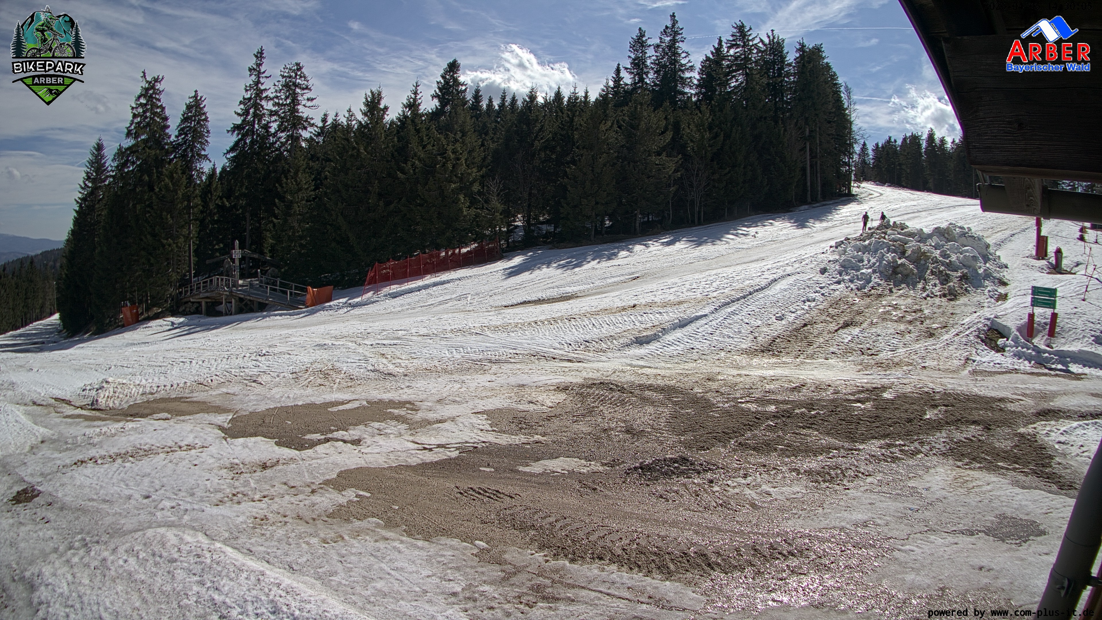 Archiv Foto Webcam ArBär Kinderland des Skigebiets am Arber