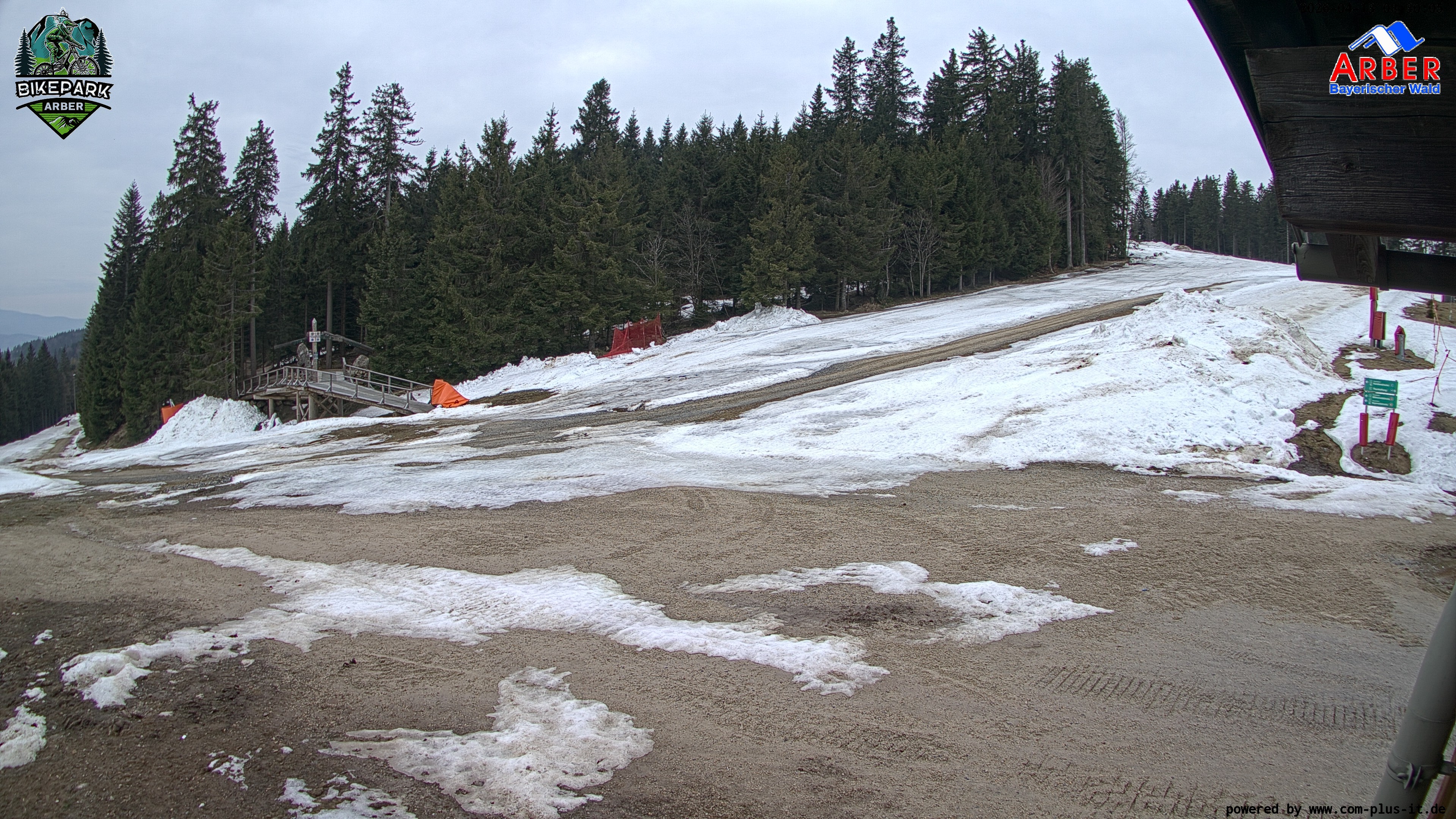 Archived image Webcam ArBär kids area at Arber mountain