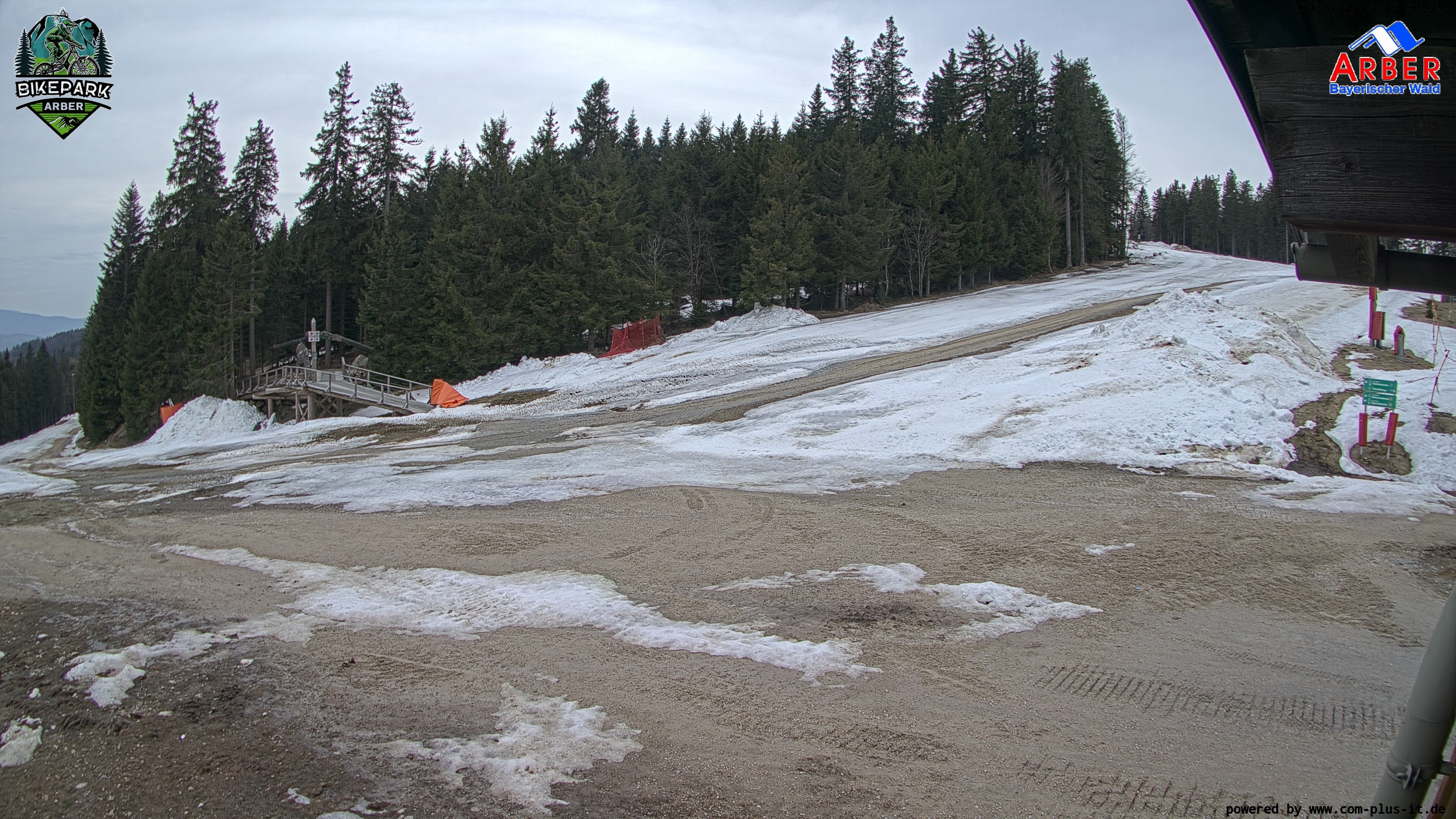 Archived image Webcam ArBär kids area at Arber mountain