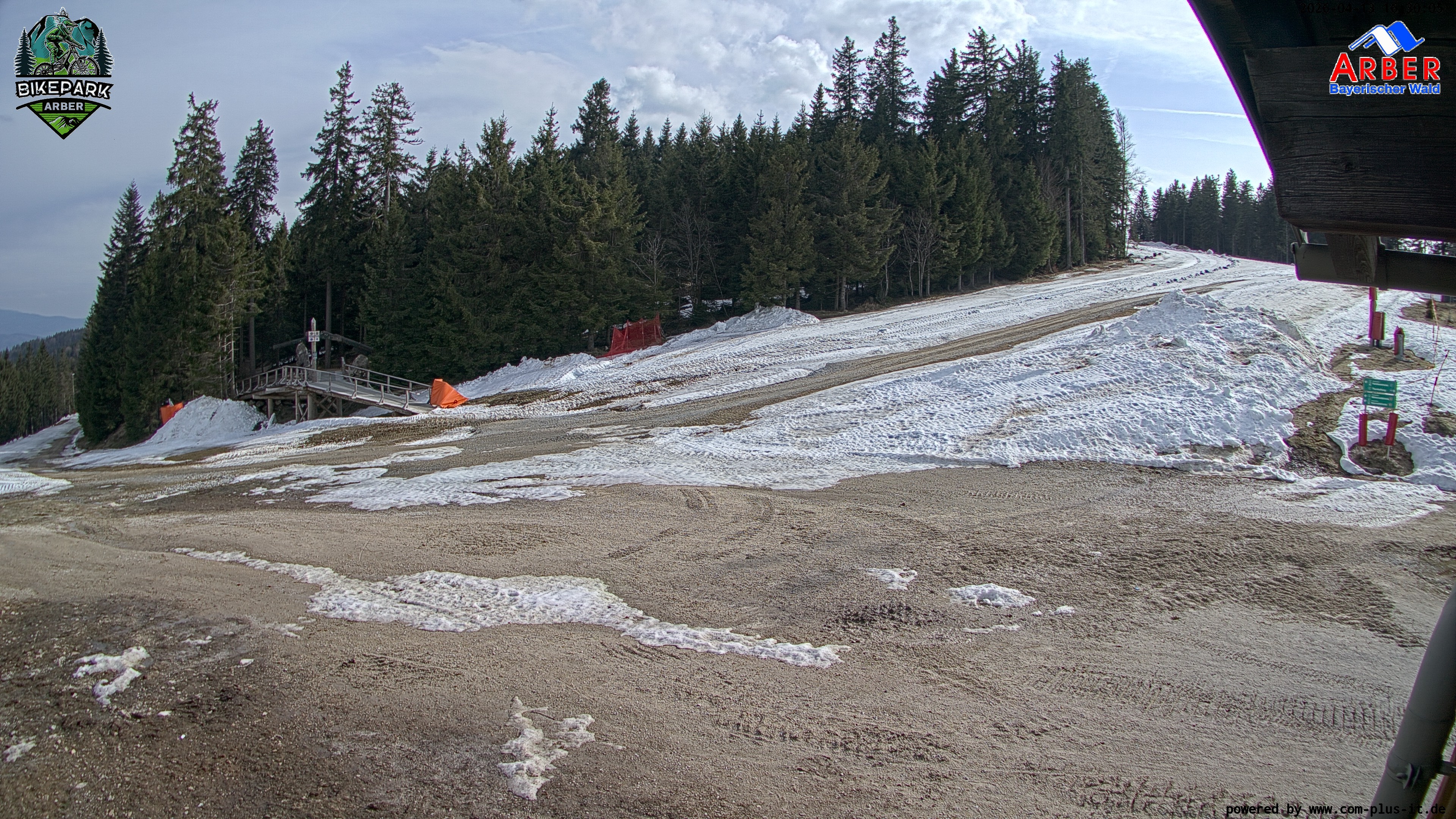 Archiv Foto Webcam ArBär Kinderland des Skigebiets am Arber
