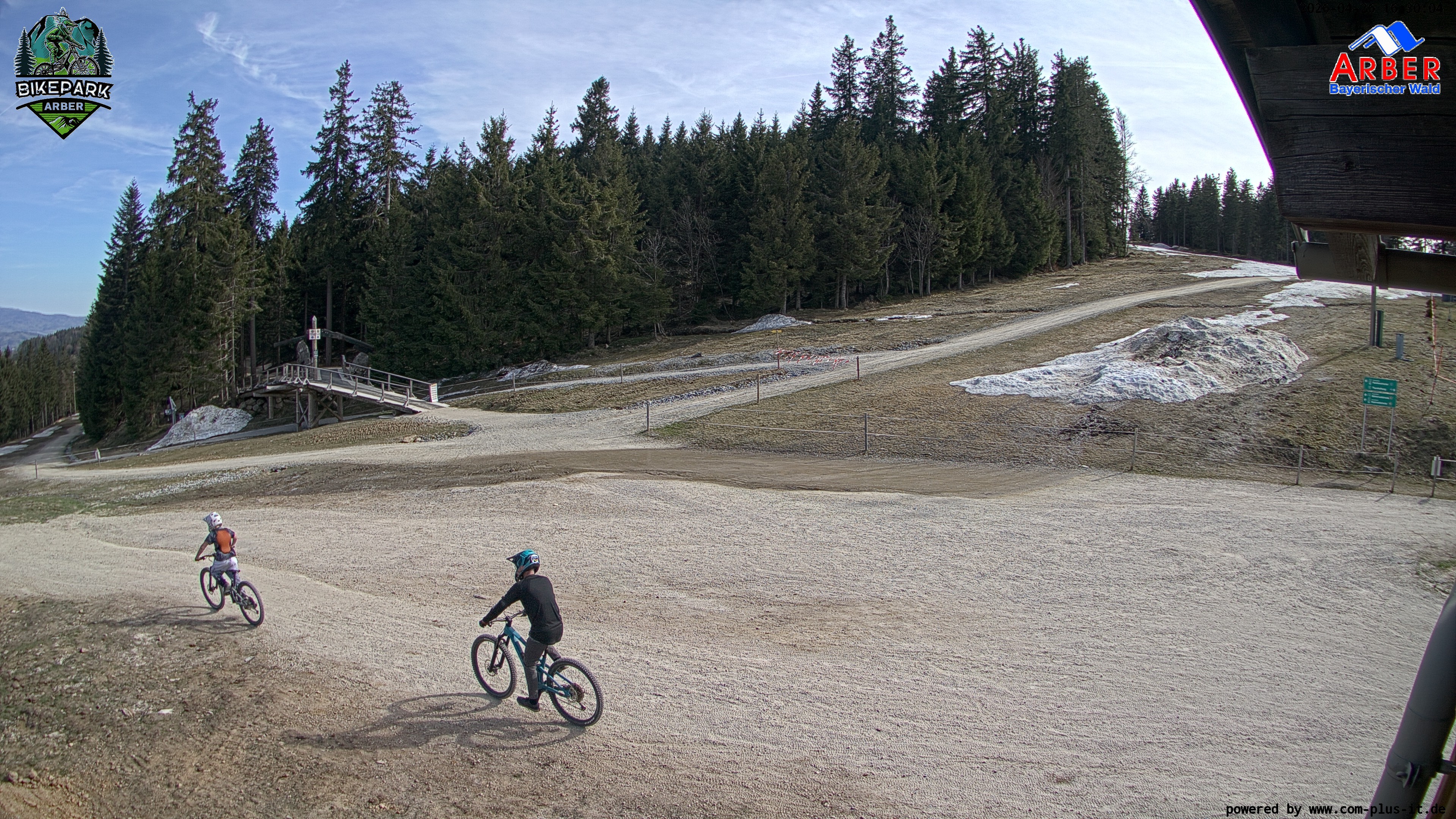 Archived image Webcam ArBär kids area at Arber mountain