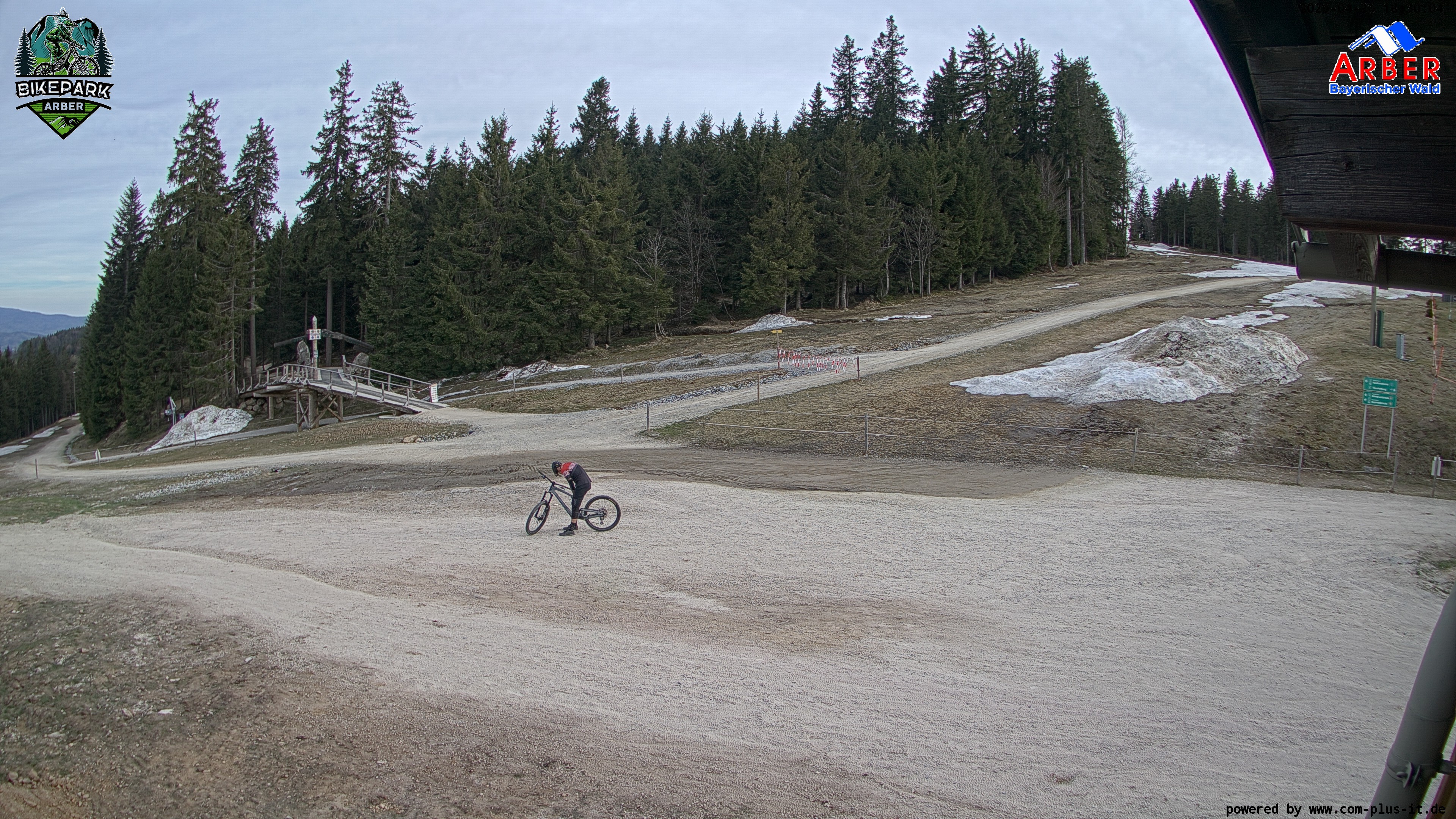 Archived image Webcam ArBär kids area at Arber mountain