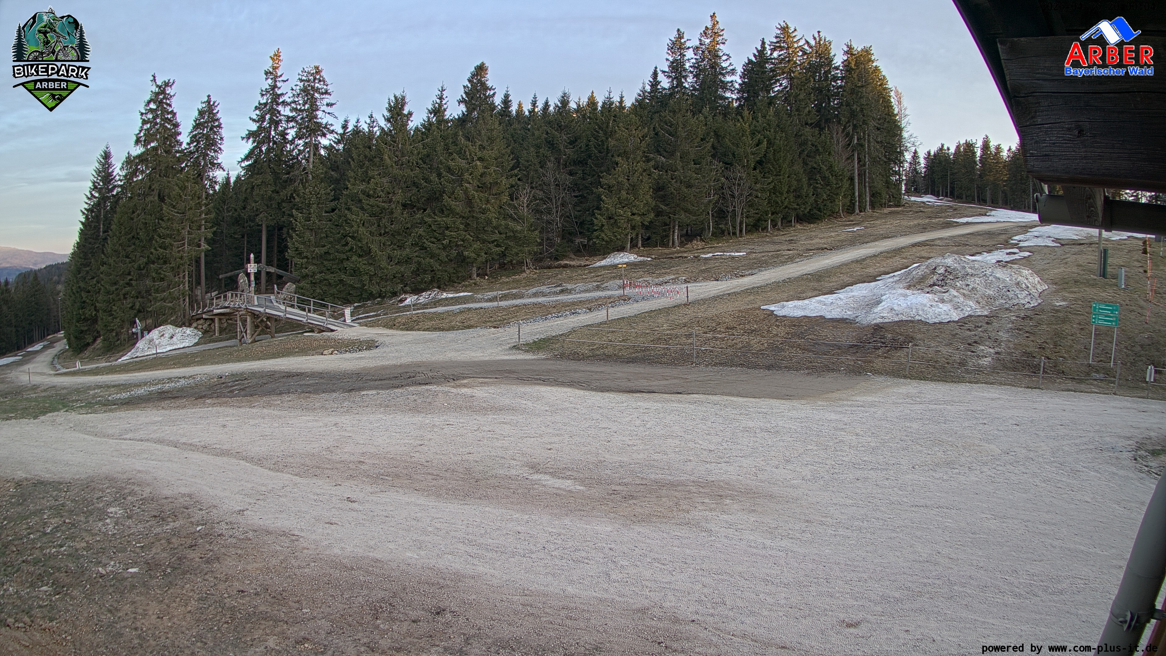 Archived image Webcam ArBär kids area at Arber mountain