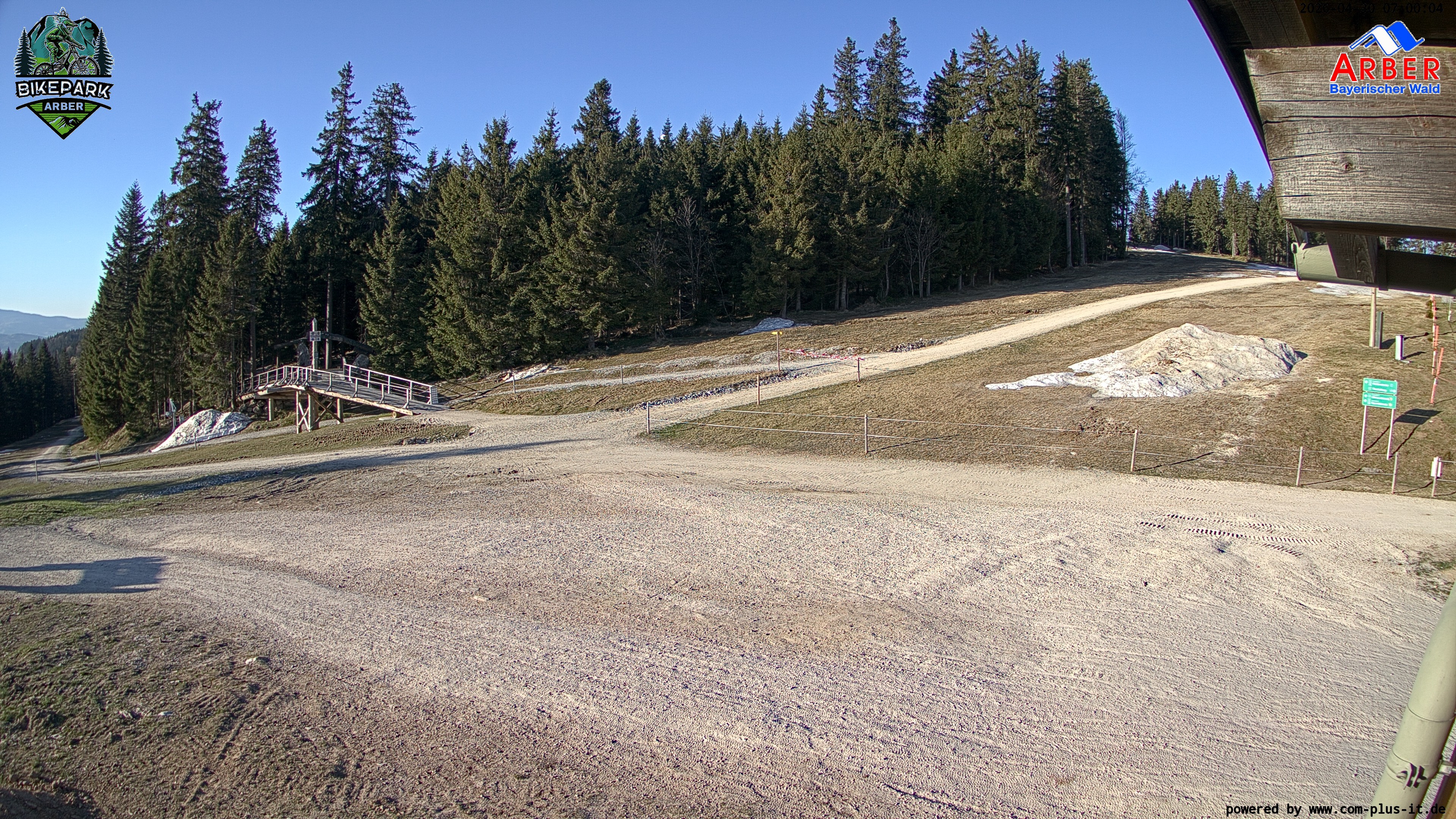 Archiv Foto Webcam ArBär Kinderland des Skigebiets am Arber