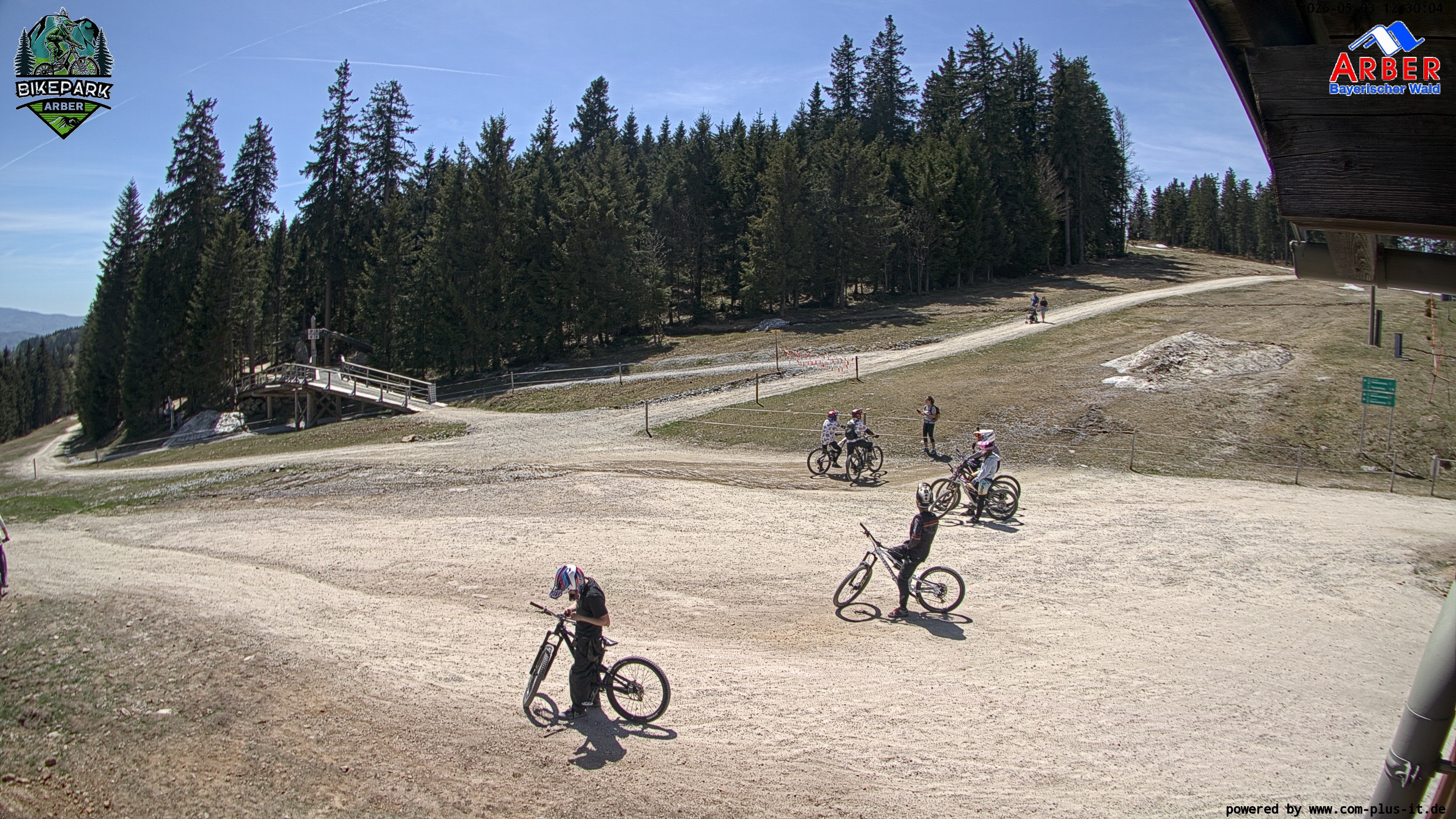 Archived image Webcam ArBär kids area at Arber mountain