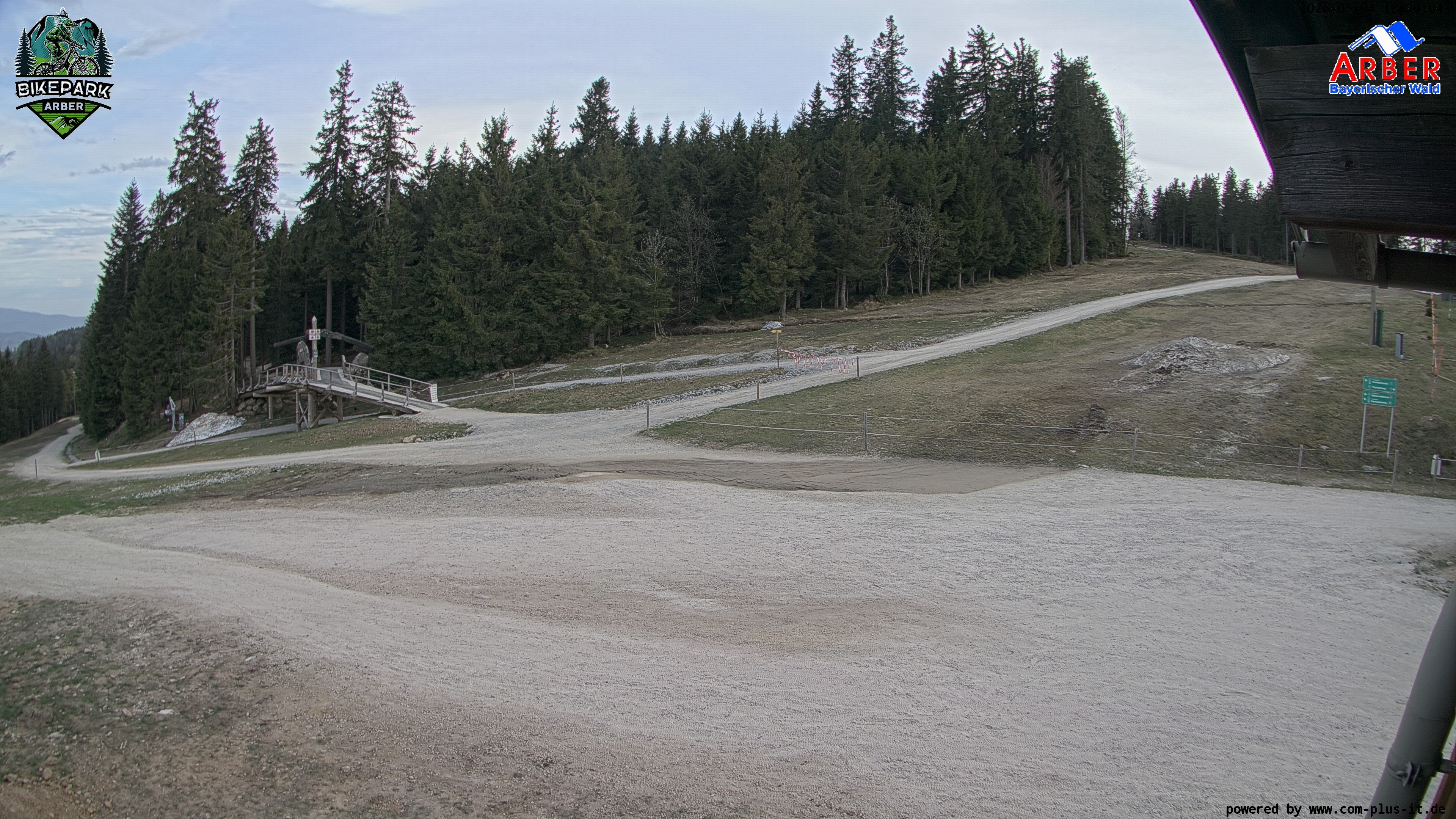 Archiv Foto Webcam ArBär Kinderland des Skigebiets am Arber