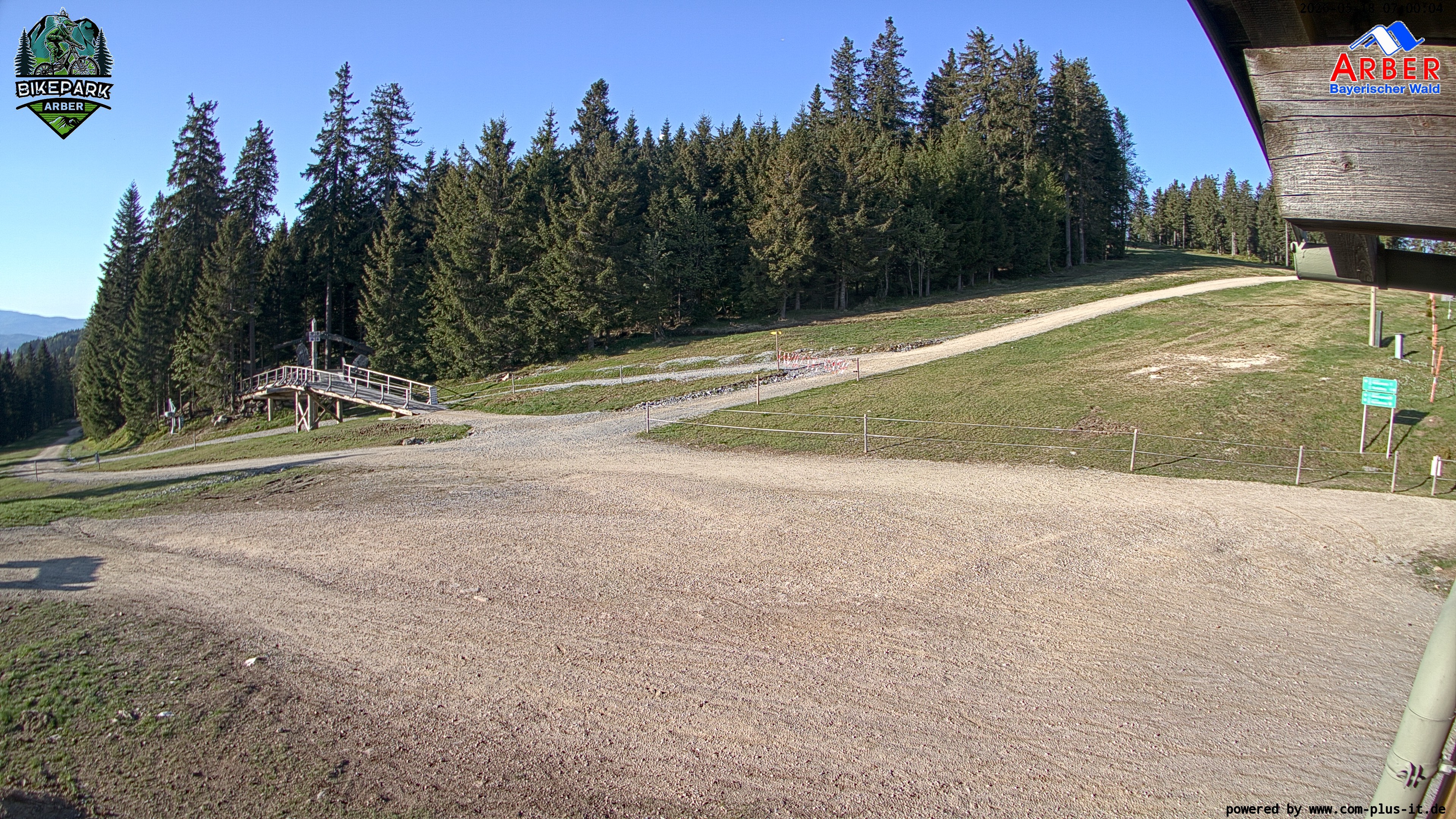 Archiv Foto Webcam ArBär Kinderland des Skigebiets am Arber