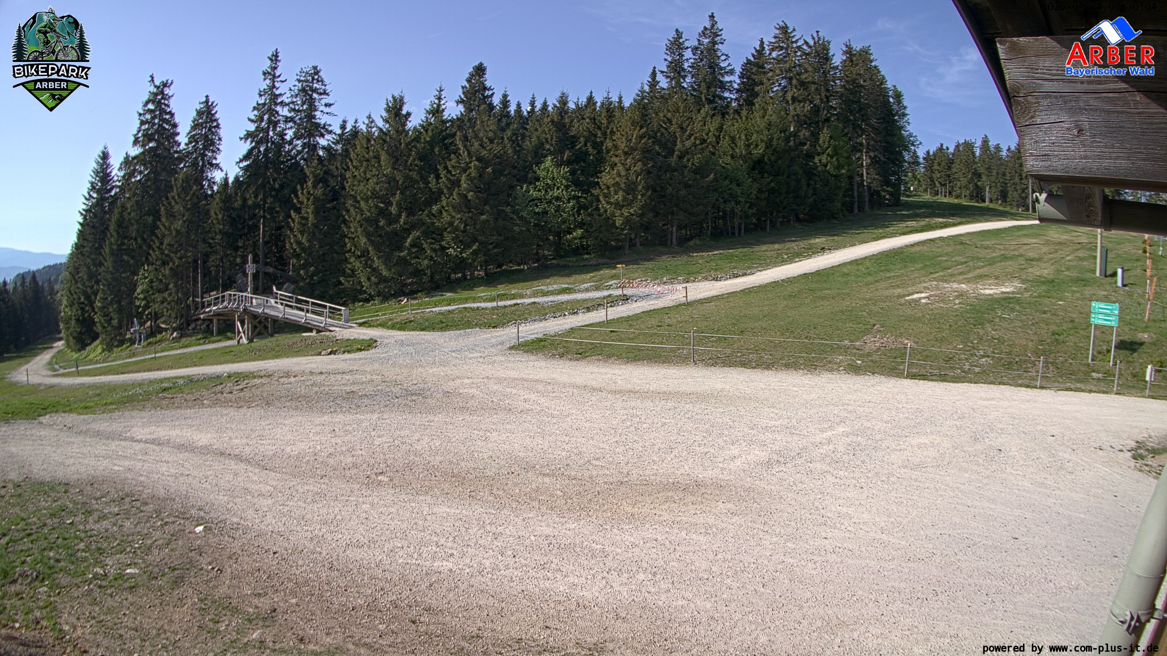 Archiv Foto Webcam ArBär Kinderland des Skigebiets am Arber
