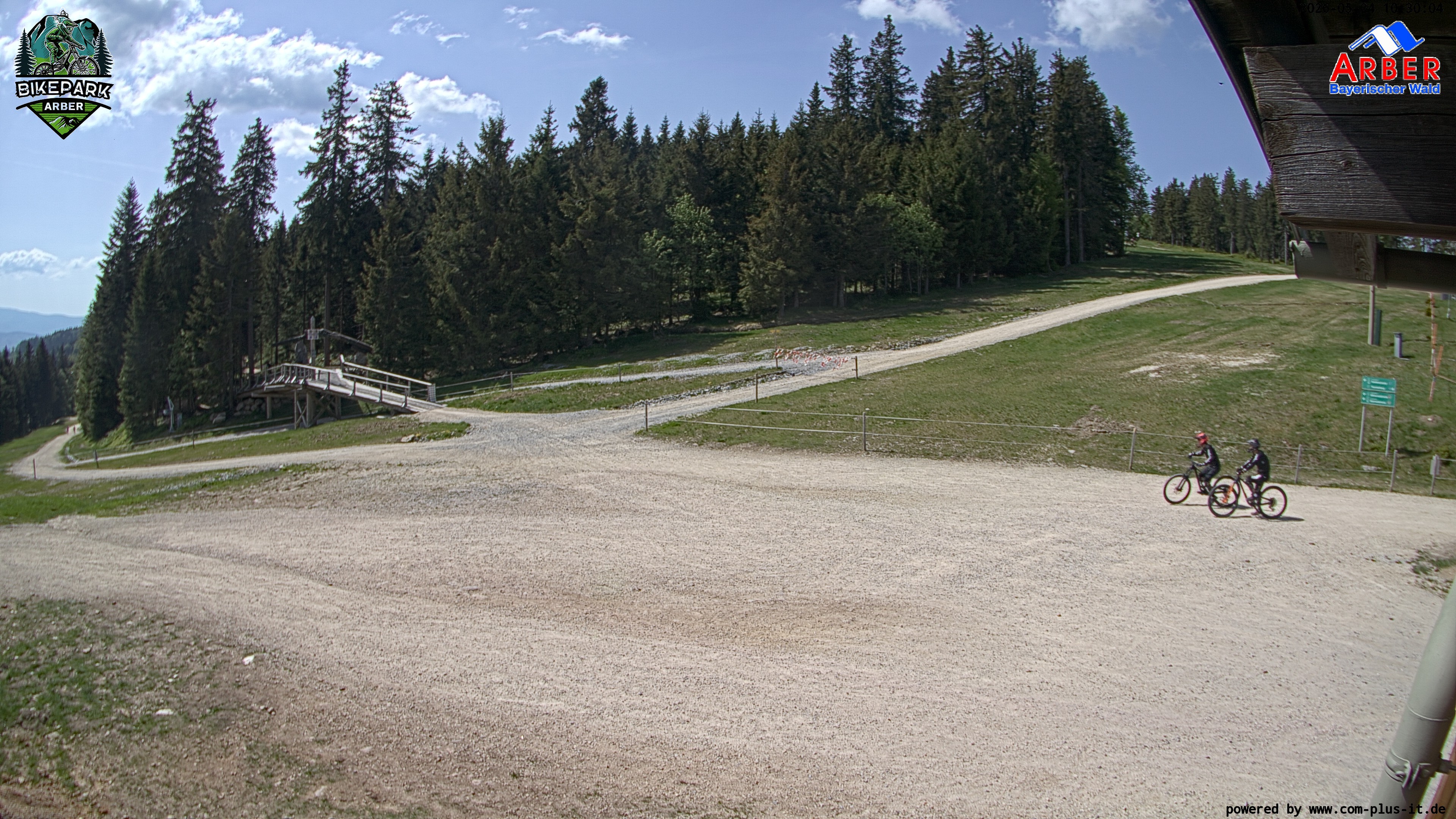 Archiv Foto Webcam ArBär Kinderland des Skigebiets am Arber