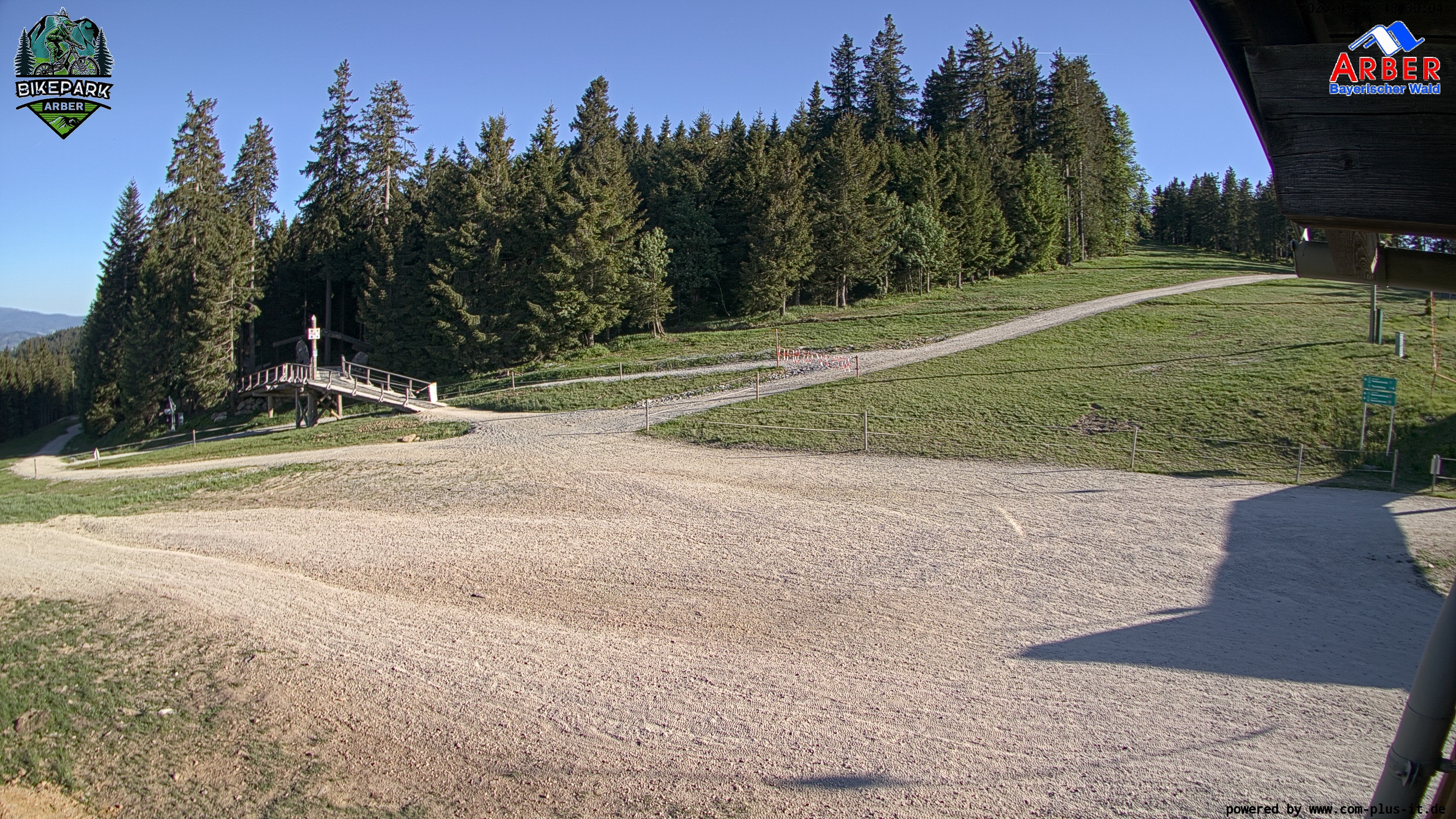 Archiv Foto Webcam ArBär Kinderland des Skigebiets am Arber