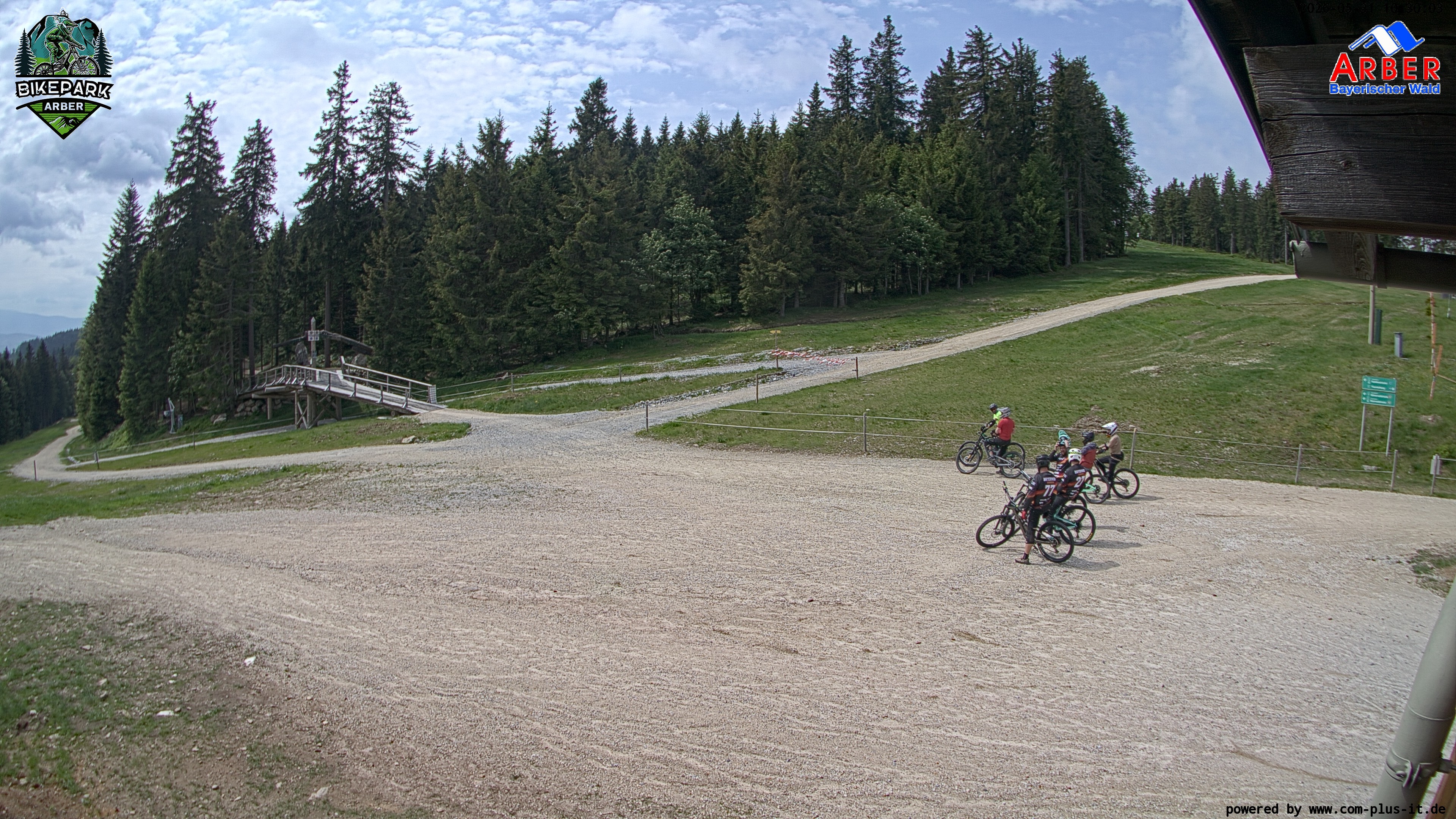 Archiv Foto Webcam ArBär Kinderland des Skigebiets am Arber