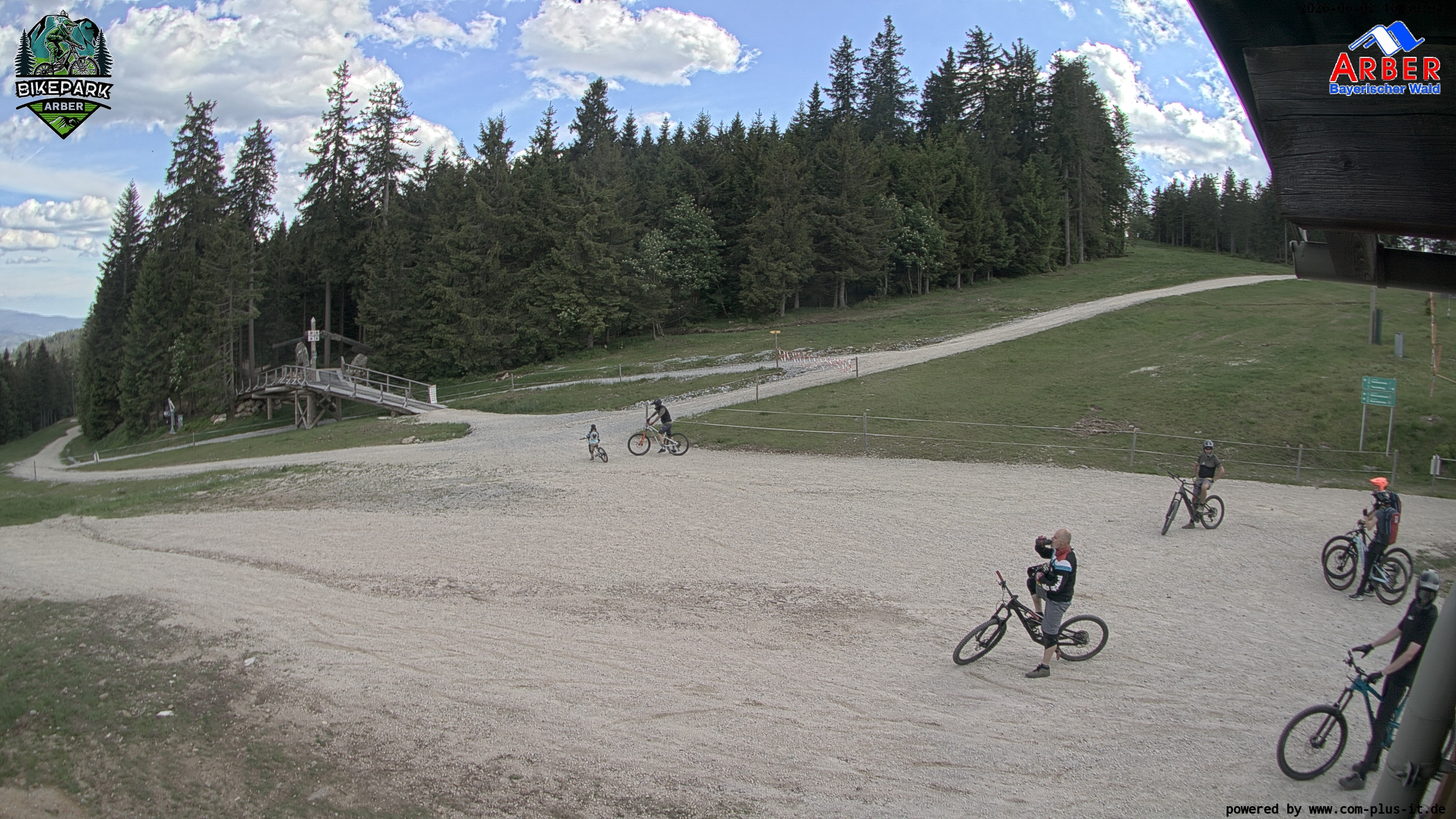 Archiv Foto Webcam ArBär Kinderland des Skigebiets am Arber