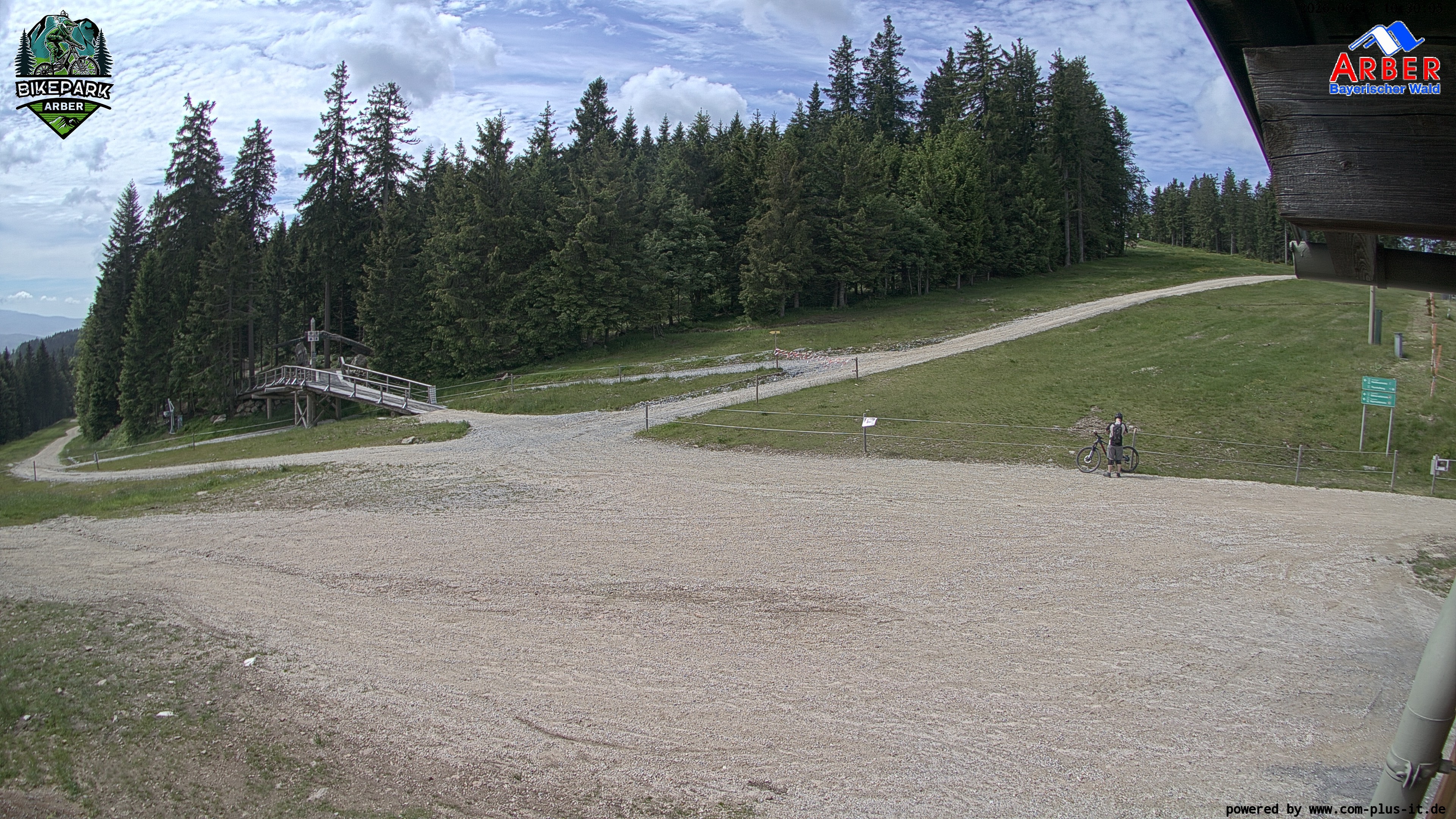 Archiv Foto Webcam ArBär Kinderland des Skigebiets am Arber