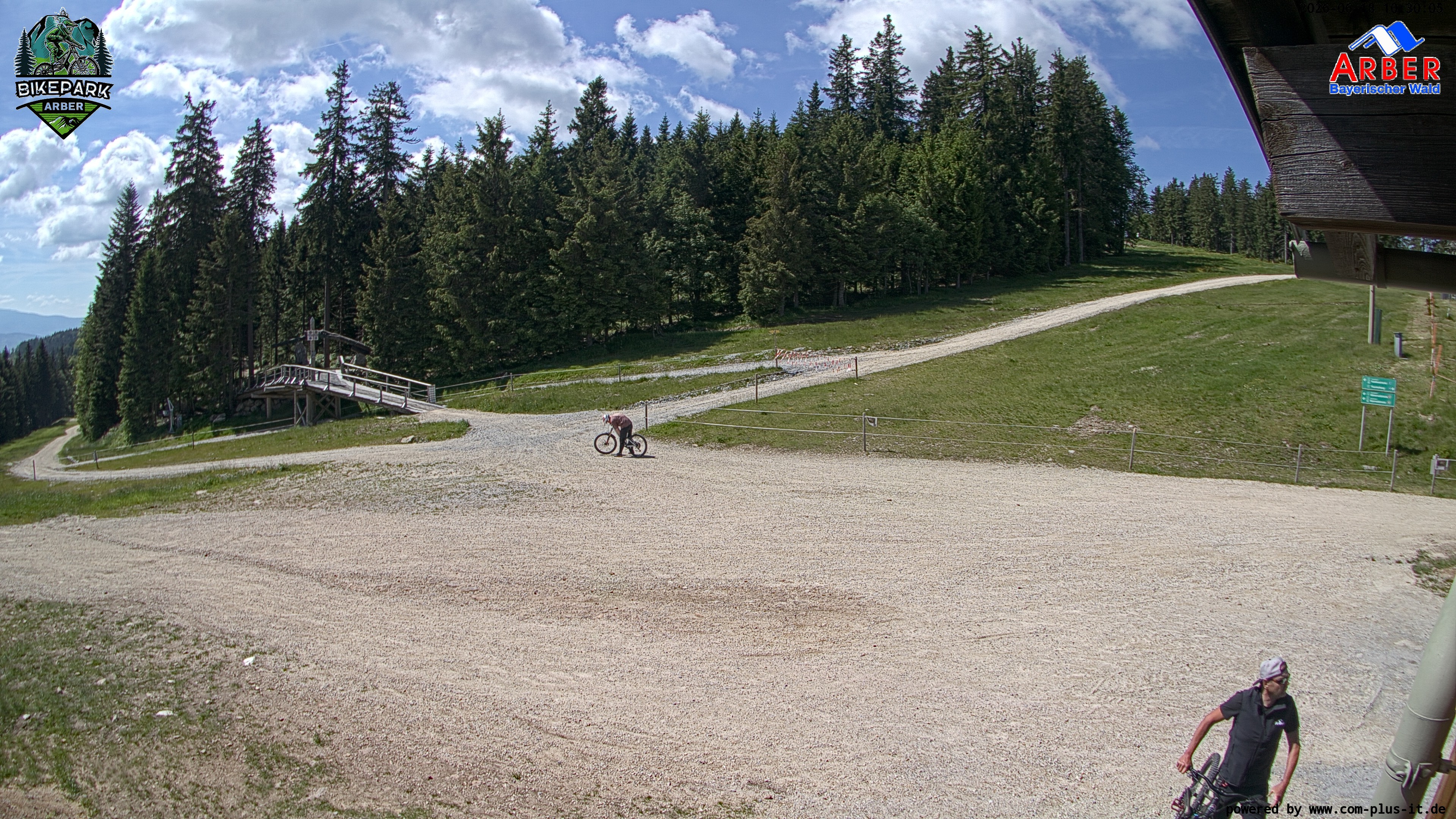 Archiv Foto Webcam ArBär Kinderland des Skigebiets am Arber