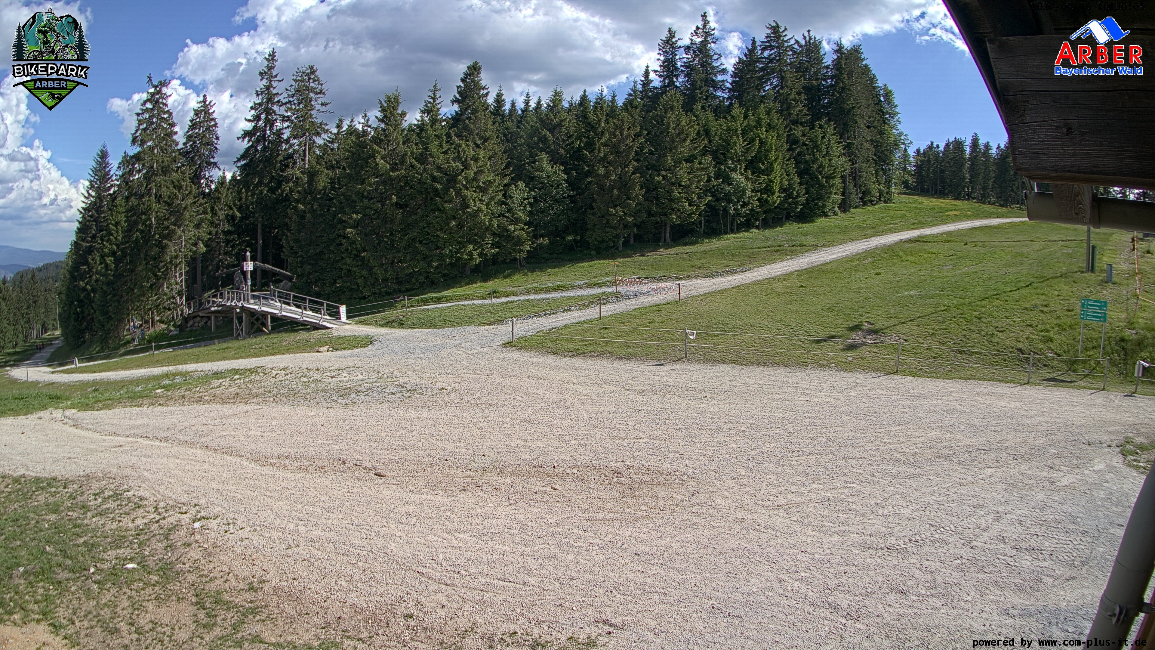 Archiv Foto Webcam ArBär Kinderland des Skigebiets am Arber
