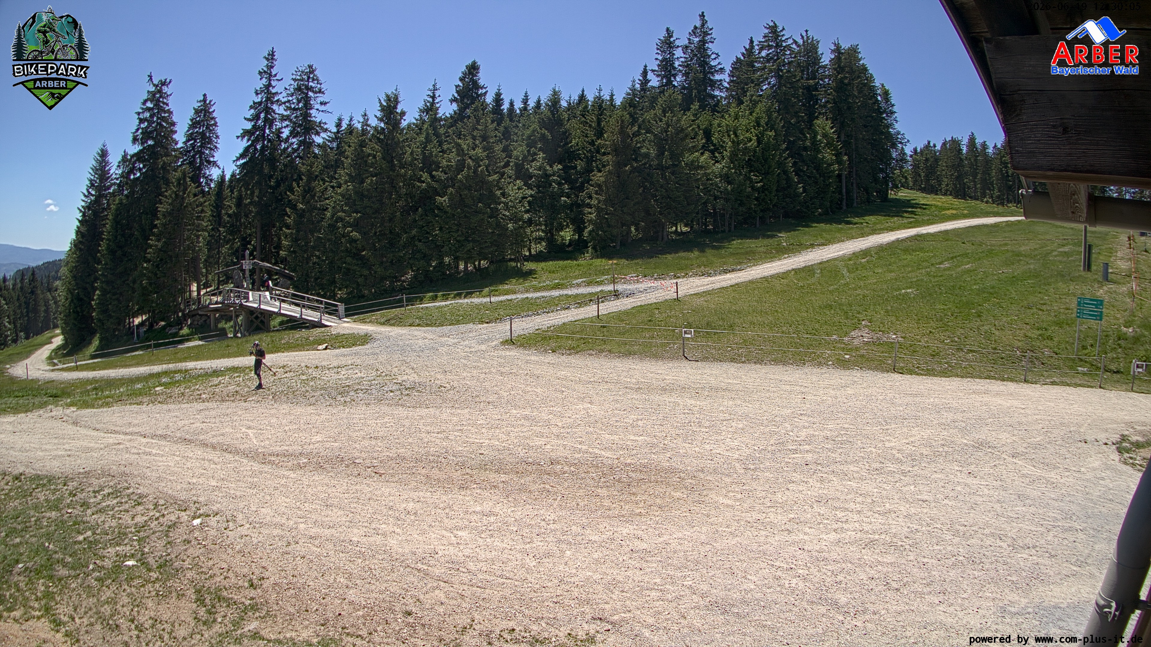 Archiv Foto Webcam ArBär Kinderland des Skigebiets am Arber