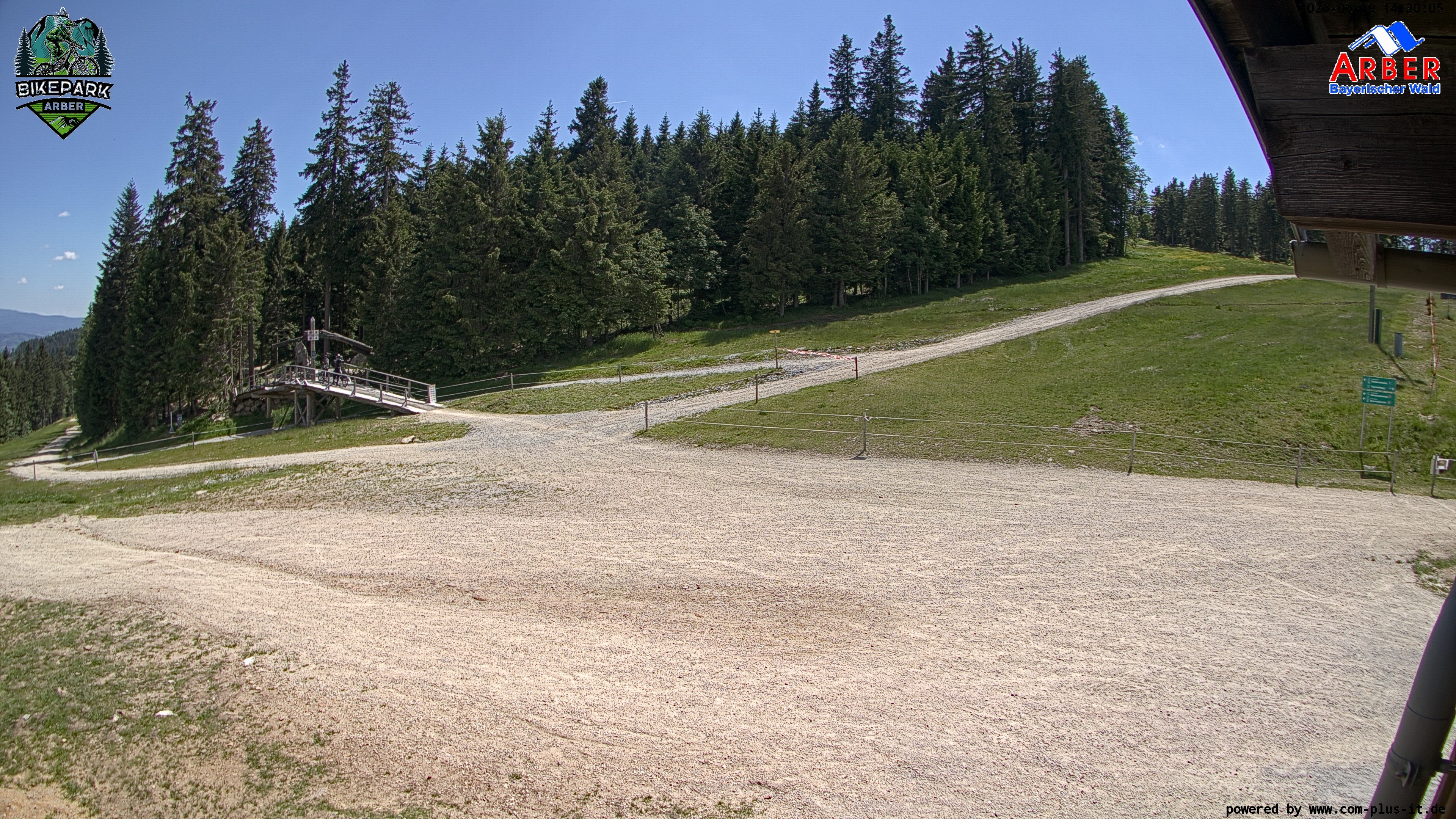 Archiv Foto Webcam ArBär Kinderland des Skigebiets am Arber