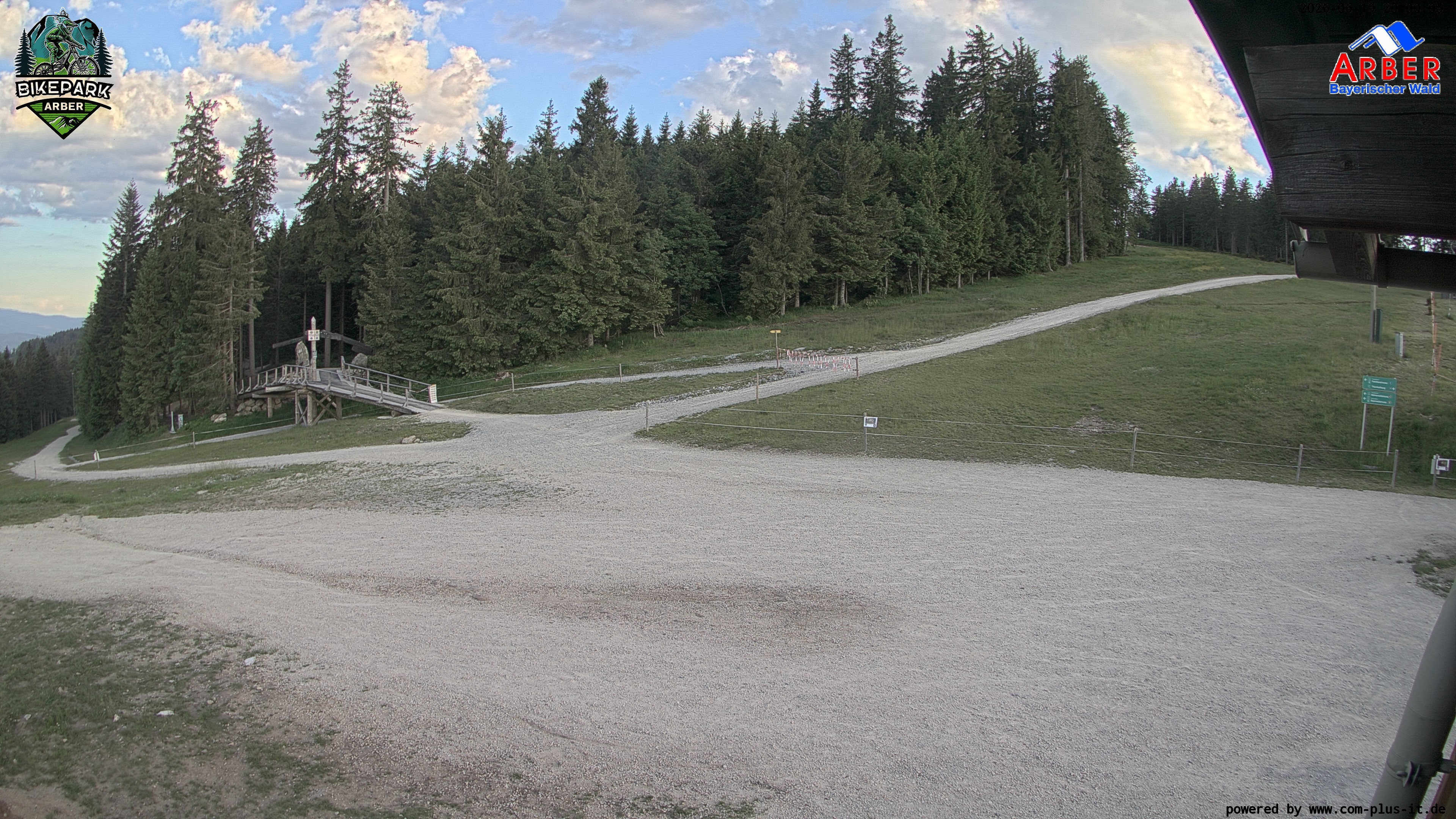 Archiv Foto Webcam ArBär Kinderland des Skigebiets am Arber